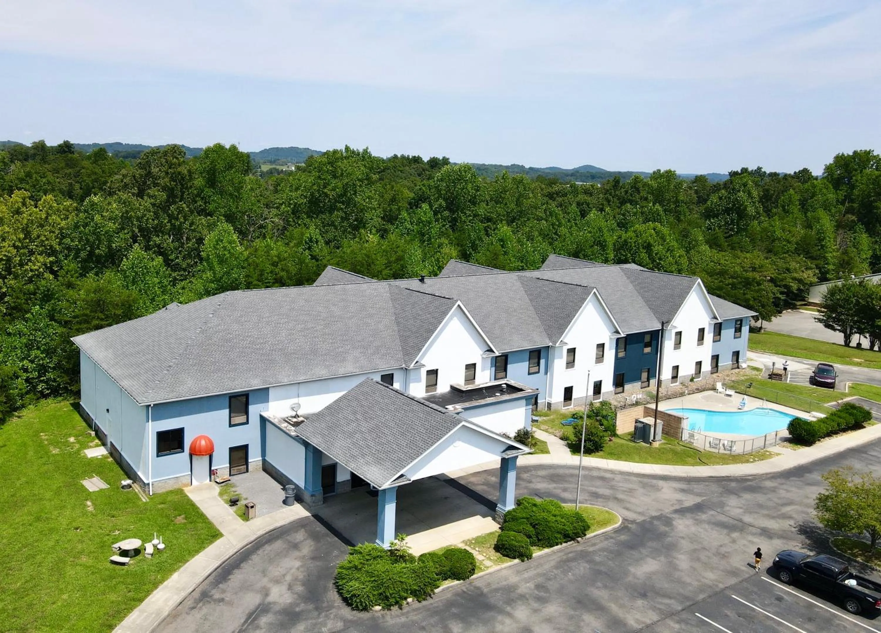 Property building in Grand Vista Hotel & Suites