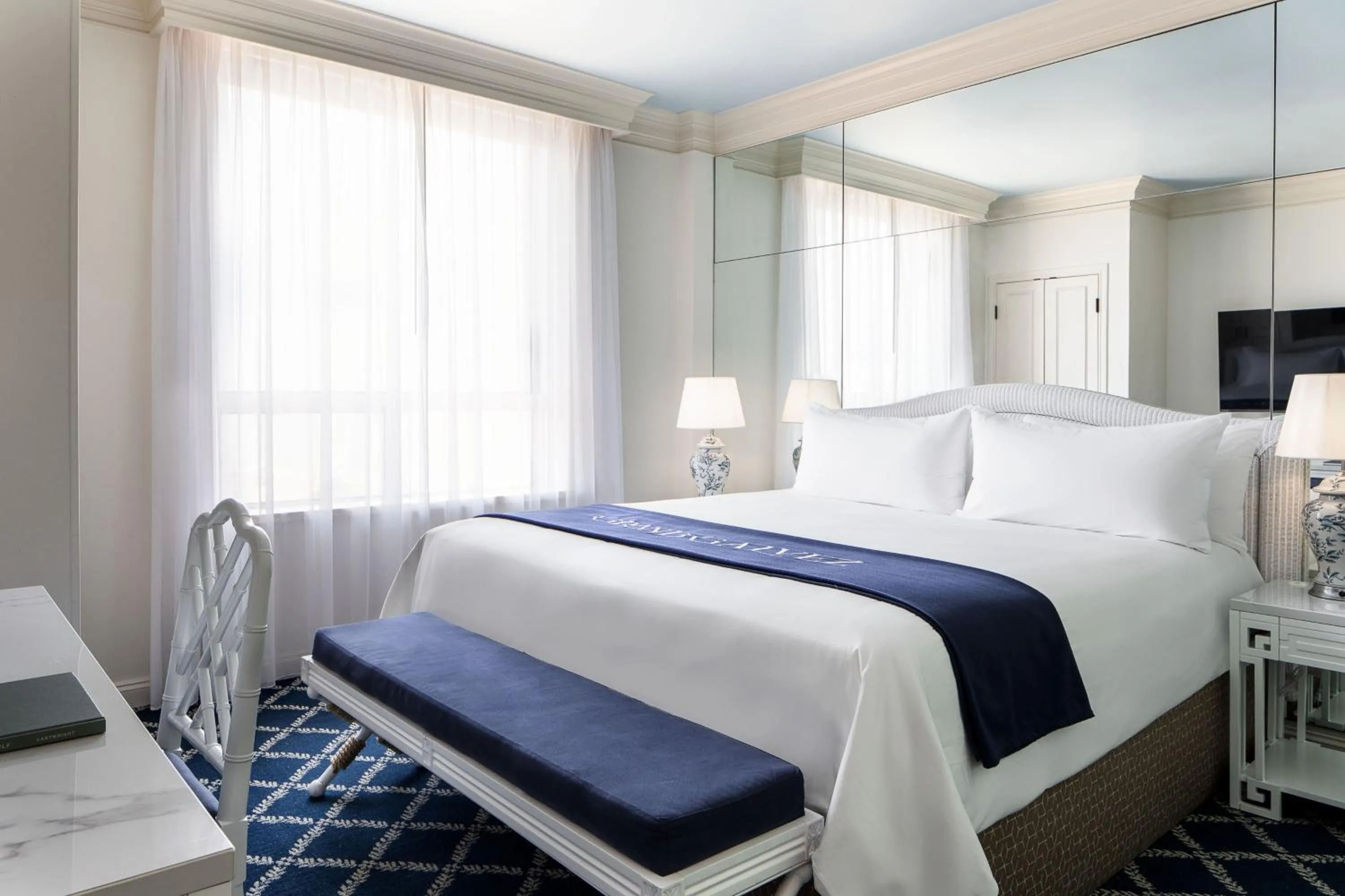 Photo of the whole room, Bed in Grand Galvez Resort, Autograph Collection