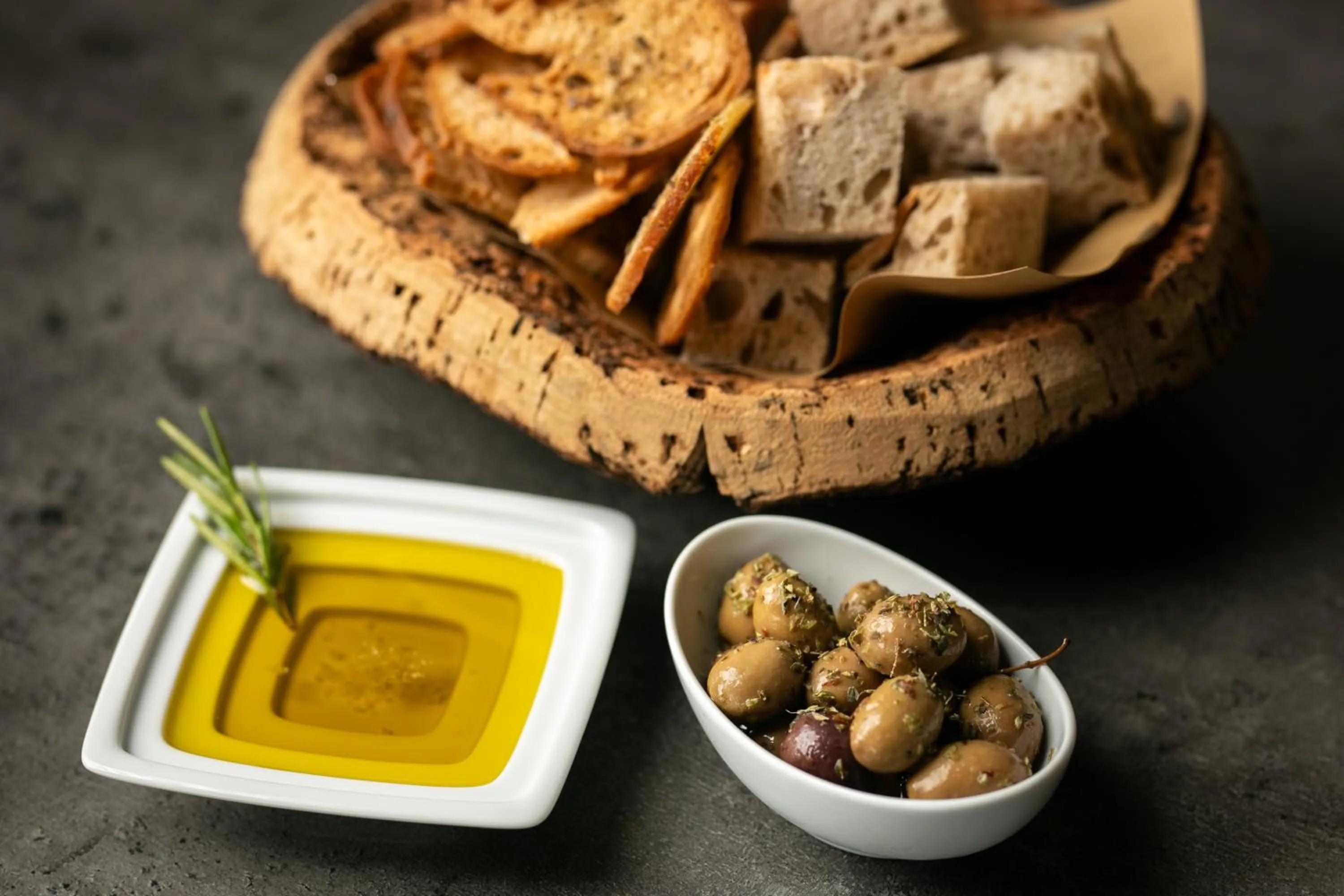 Restaurant/places to eat in Vitoria Stone Hotel