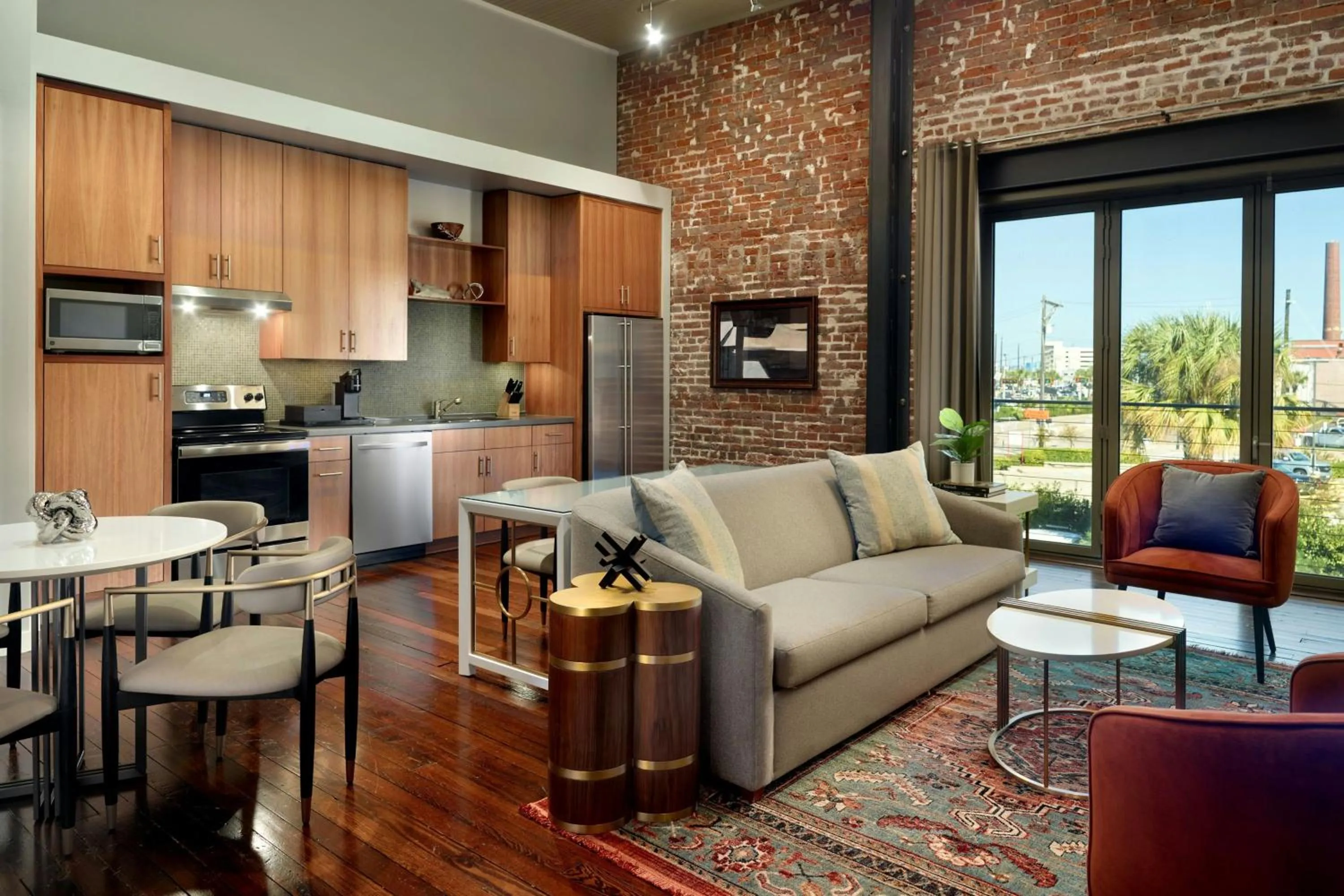 Kitchen or kitchenette in The Tremont House, Galveston, a Tribute Portfolio Hotel