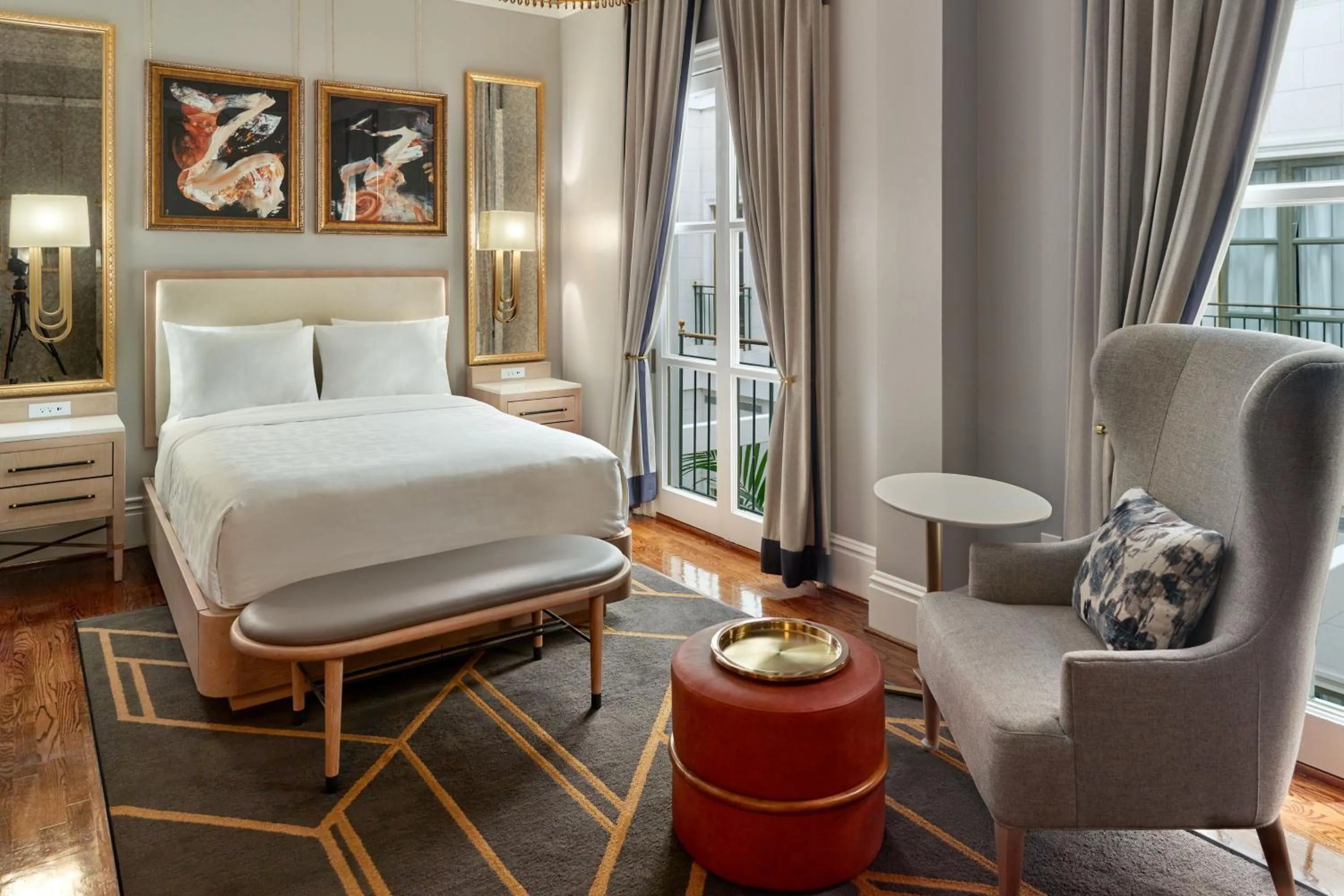 Photo of the whole room, Bed in The Tremont House, Galveston, a Tribute Portfolio Hotel