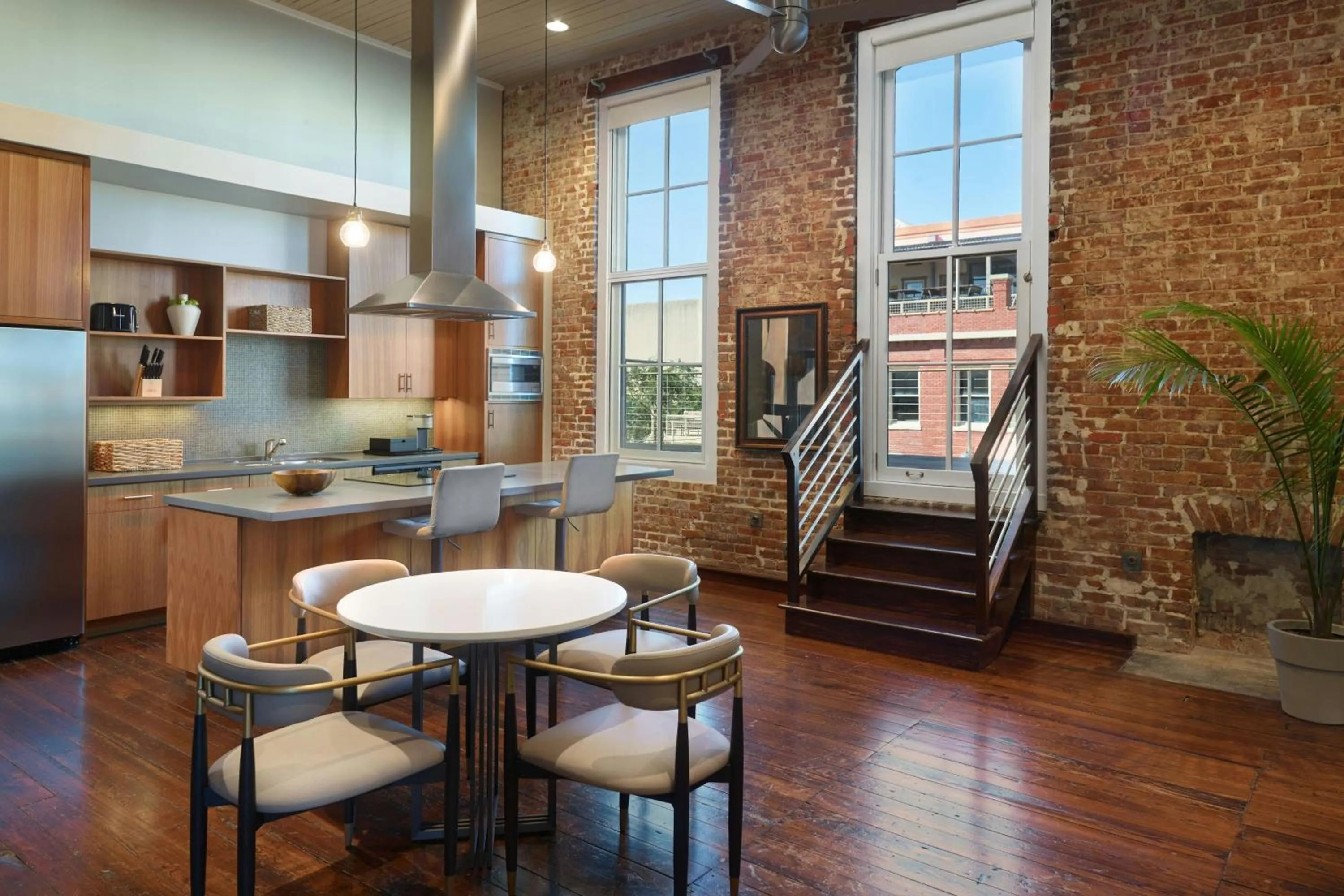 Kitchen or kitchenette in The Tremont House, Galveston, a Tribute Portfolio Hotel