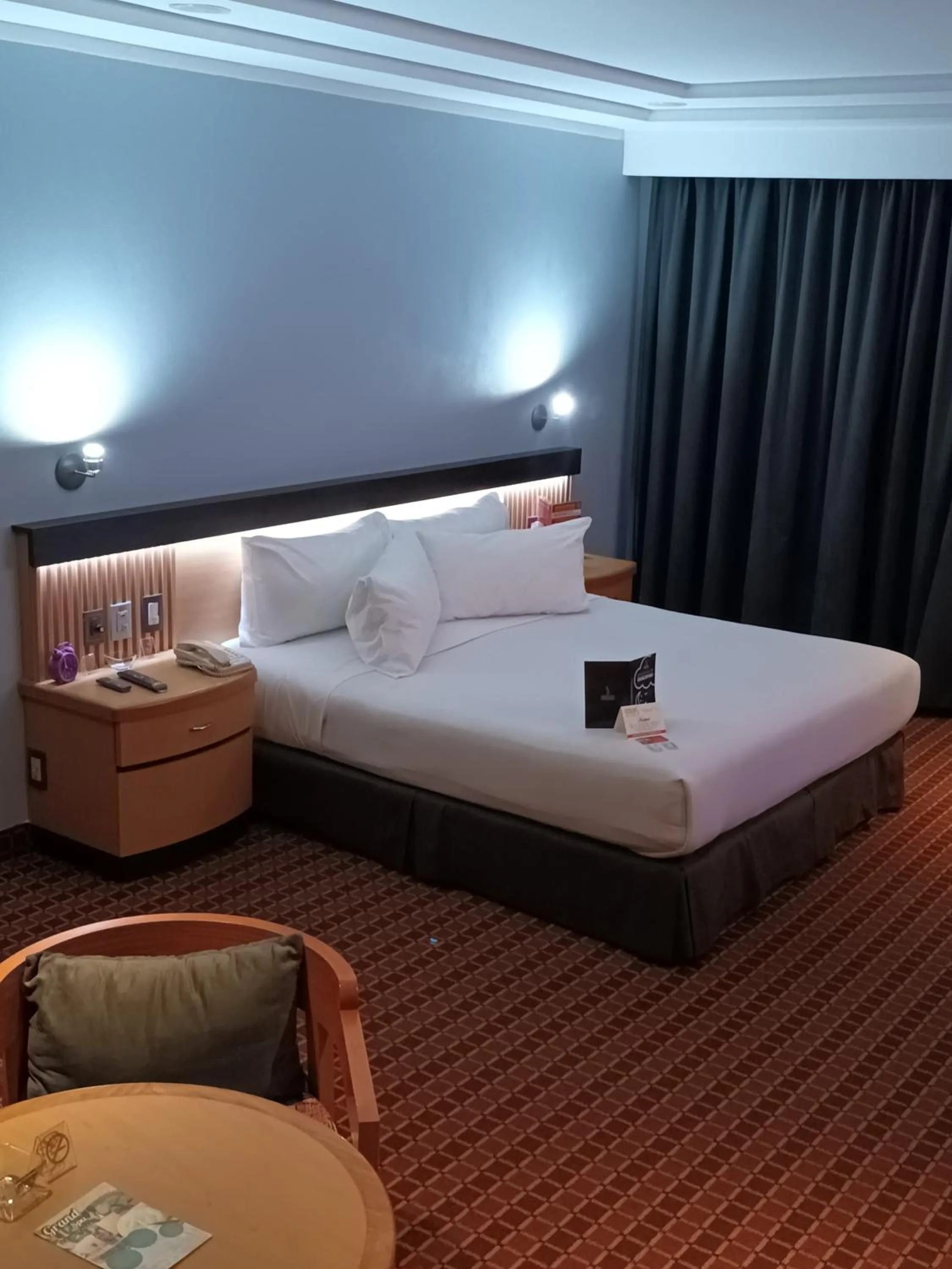 Bed in Suites Inn la Muralla Hotel & Spa