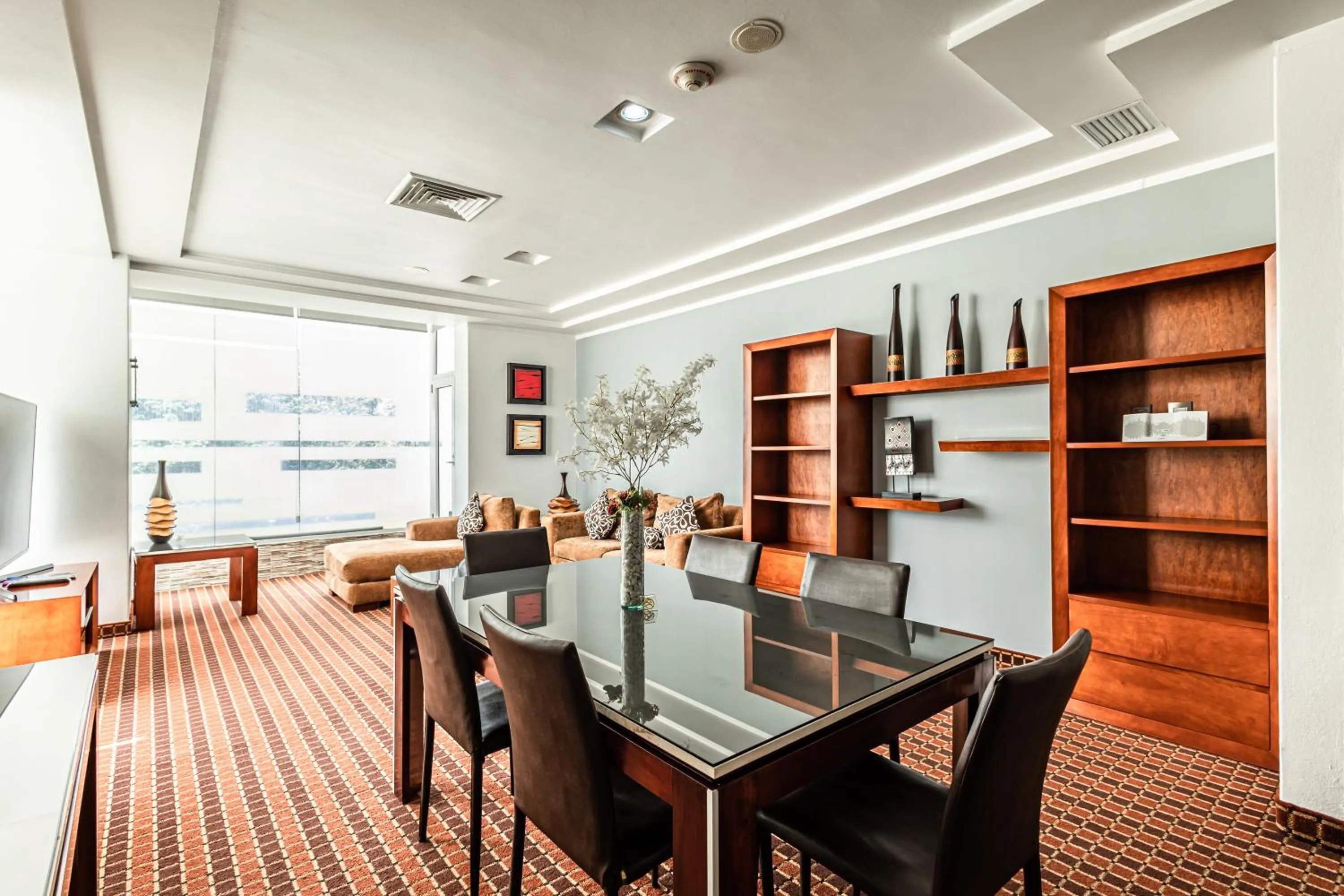 Dining area in Suites Inn la Muralla Hotel & Spa