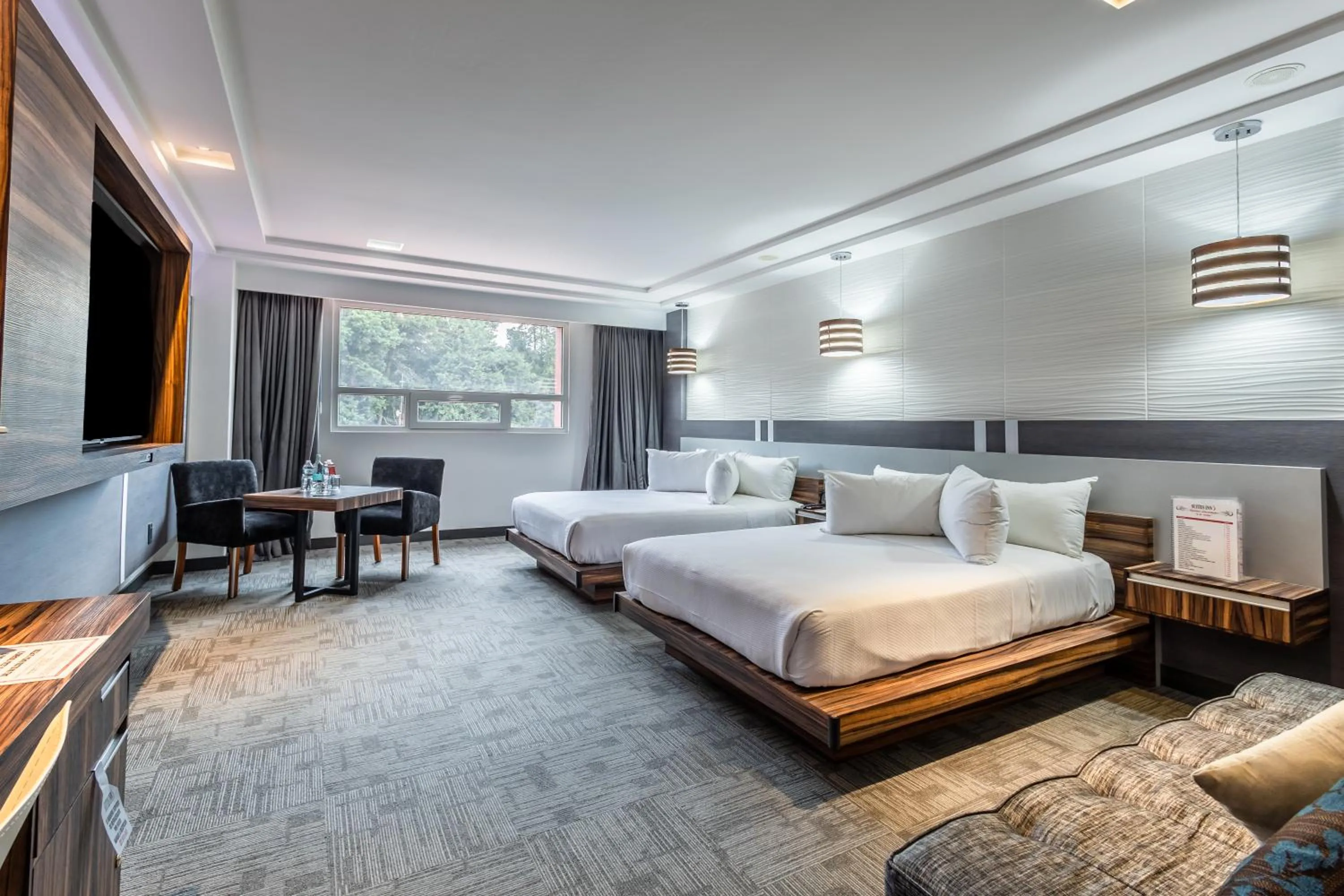 Photo of the whole room, Bed in Suites Inn la Muralla Hotel & Spa