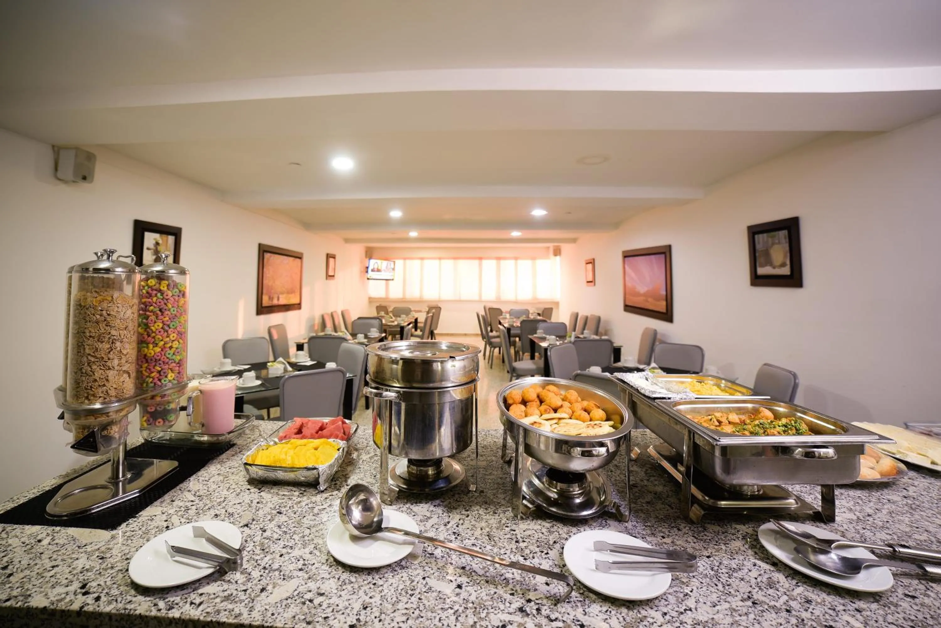 Restaurant/places to eat in Hotel Arawak Upar