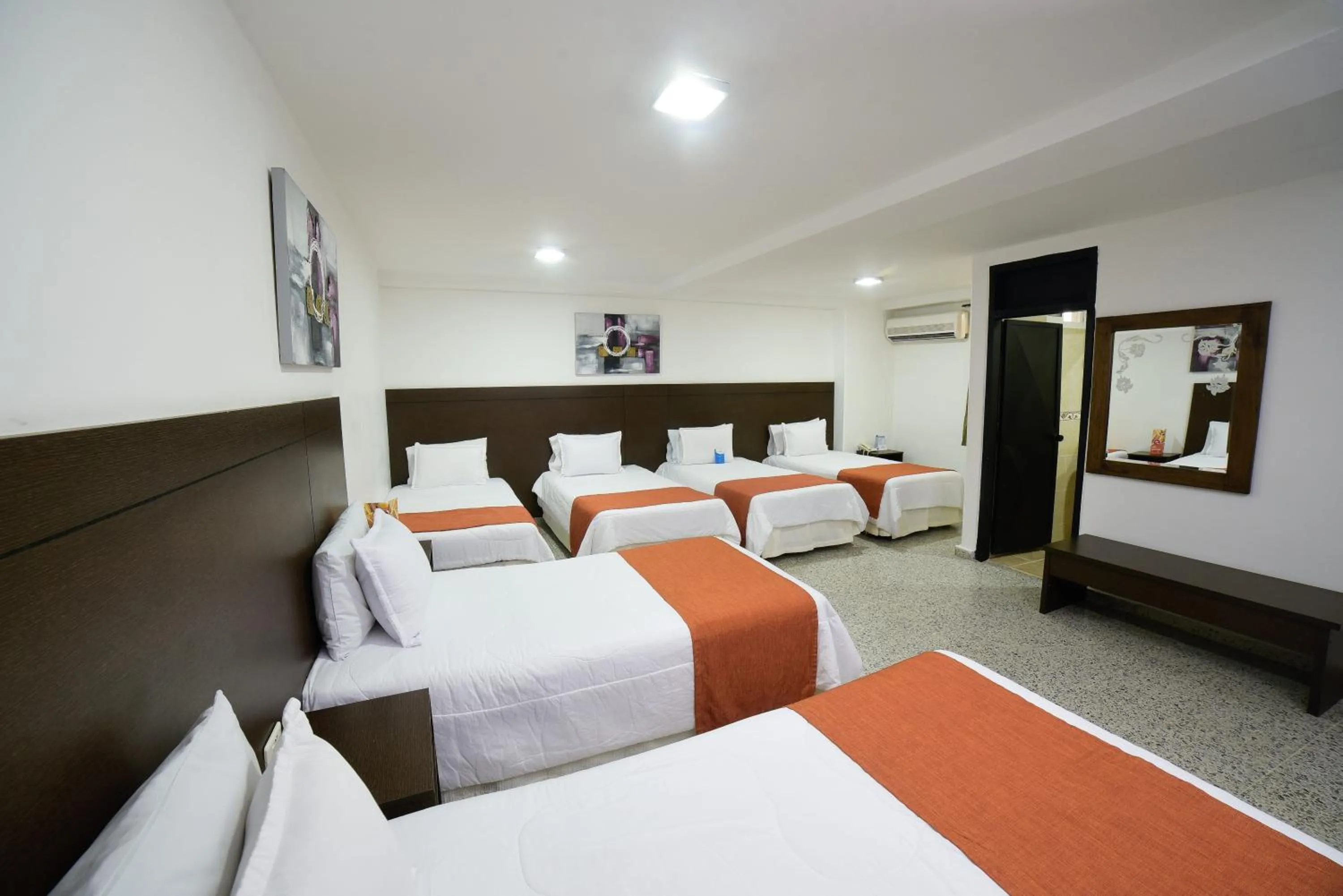 Bedroom, Bed in Hotel Arawak Upar