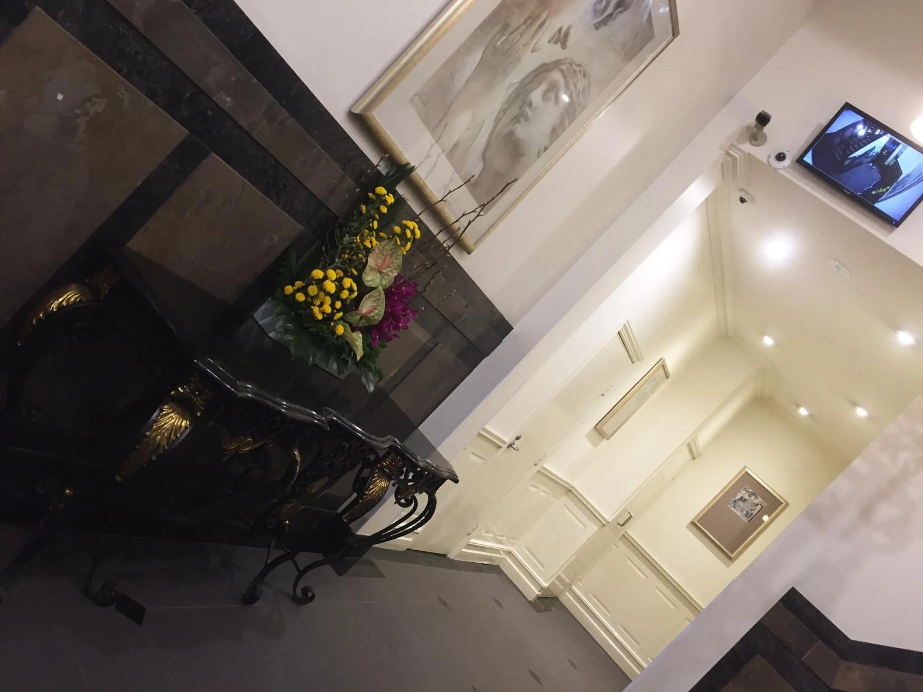 Lobby or reception in Flinders Landing Apartments