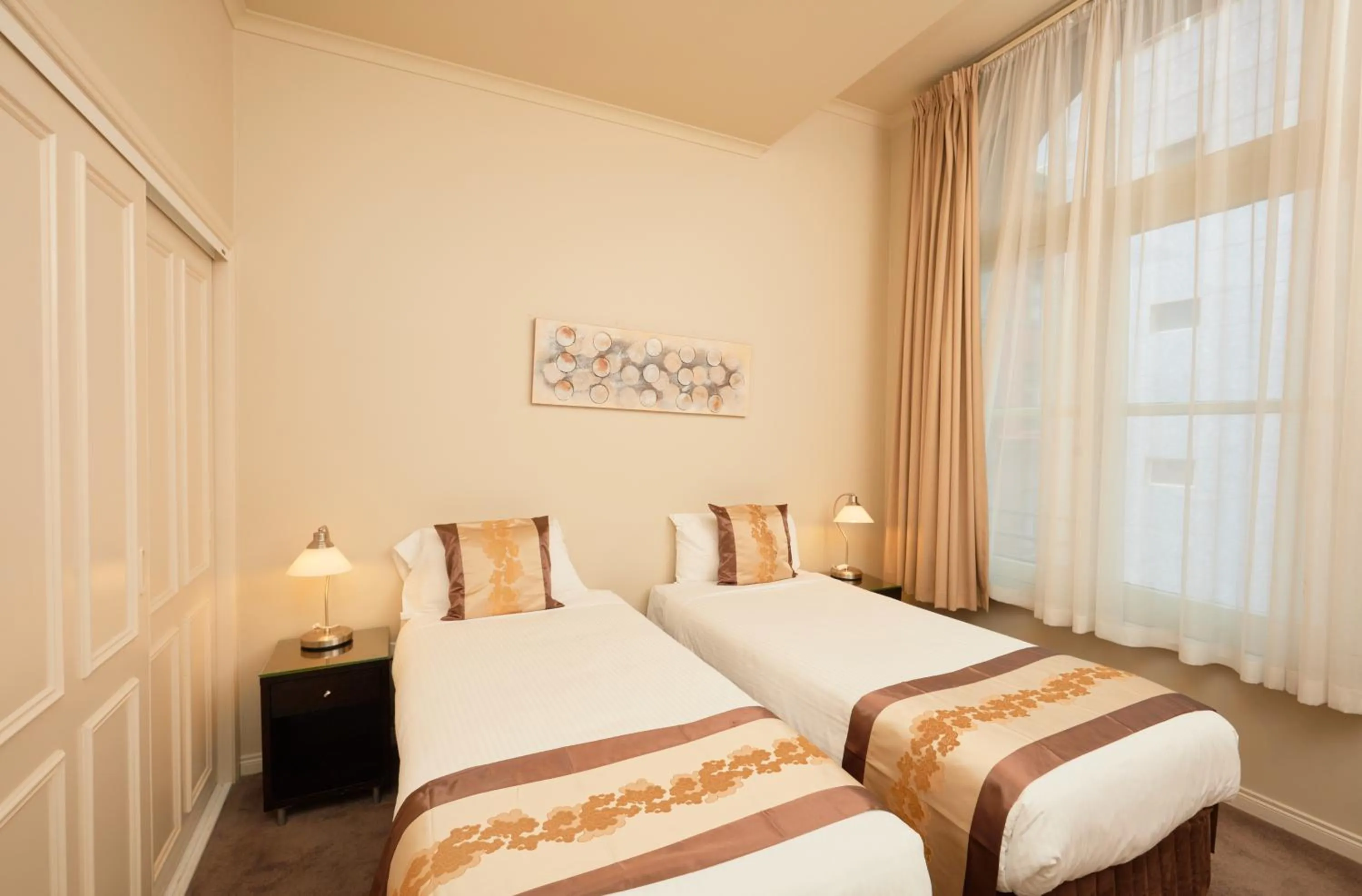 Bedroom, Bed in Flinders Landing Apartments