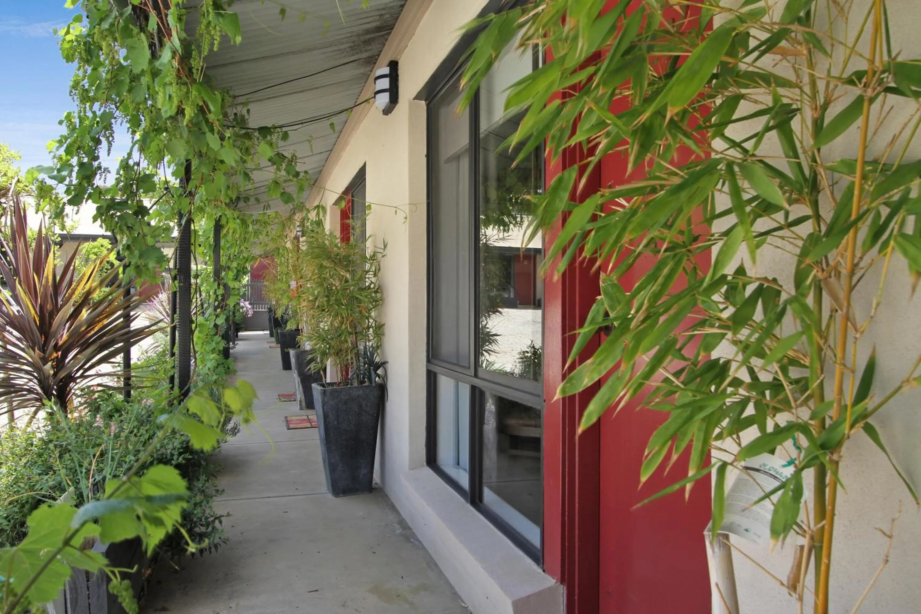 Area and facilities in Beechworth On Bridge Motel