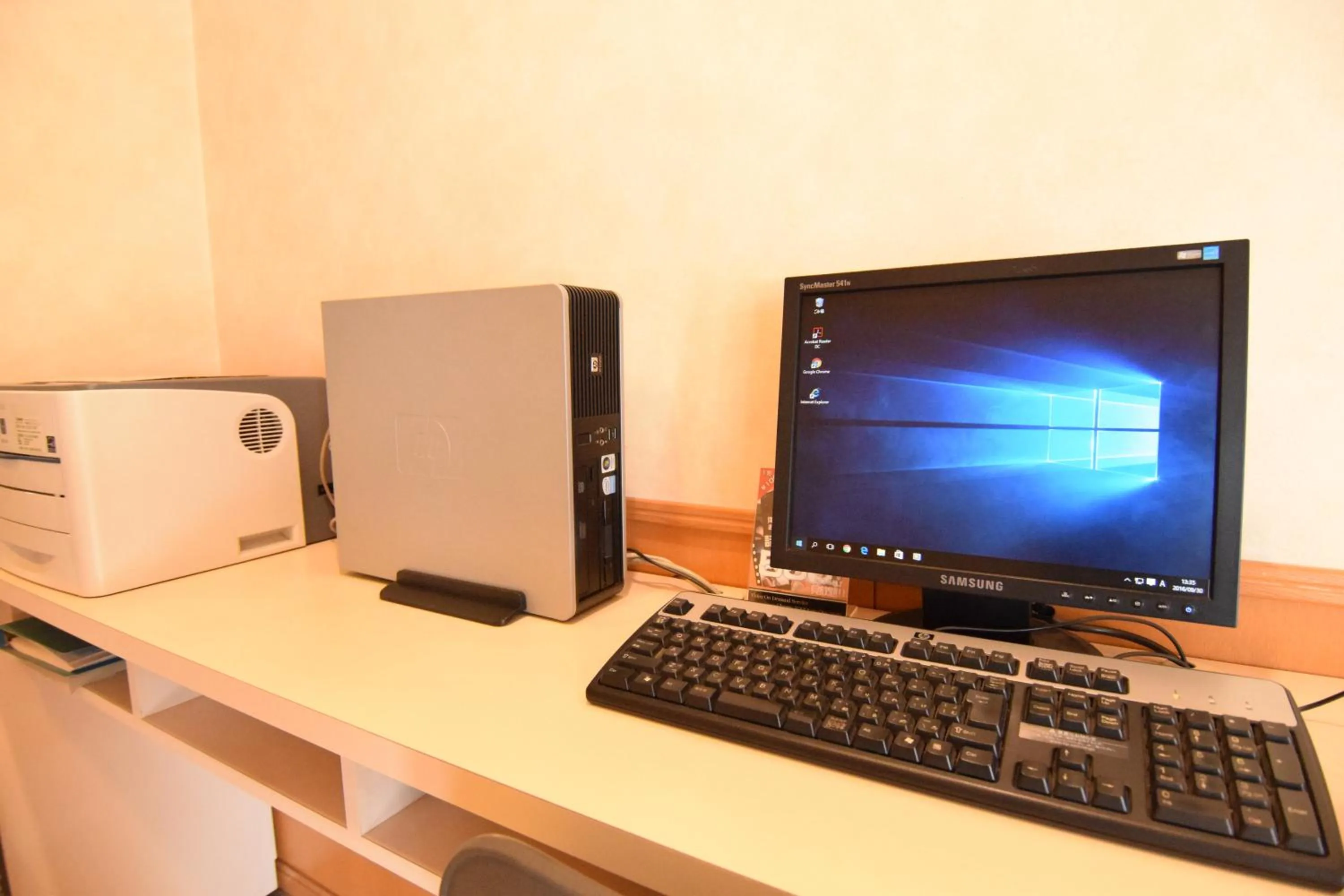 Lobby or reception in Chitose Airport Hotel