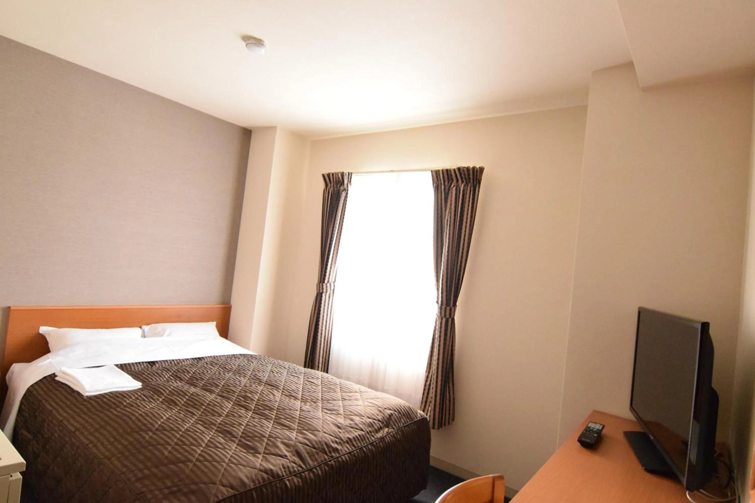 Bedroom, Bed in Chitose Airport Hotel