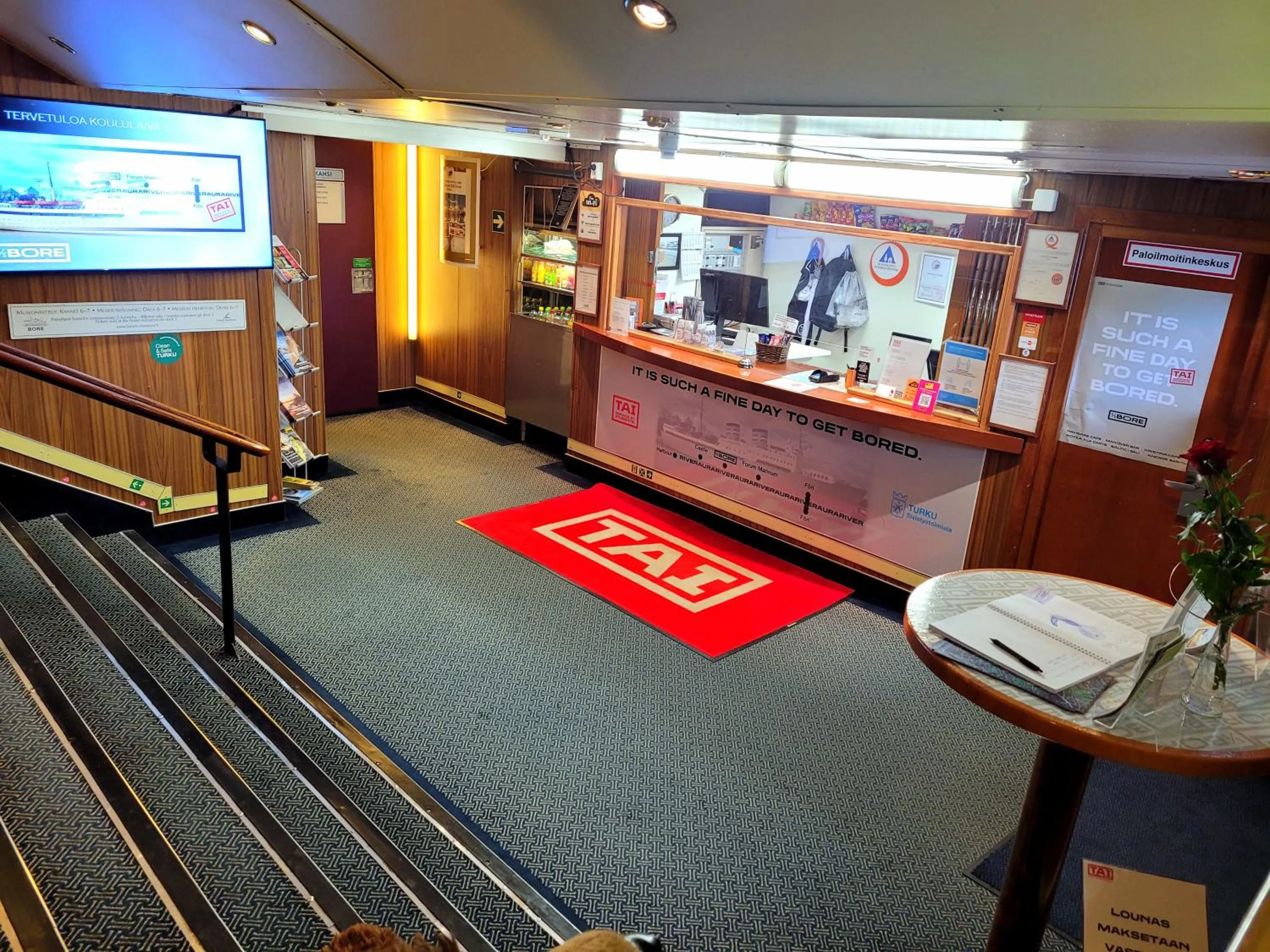 Facade/entrance in Laivahostel S/S Bore