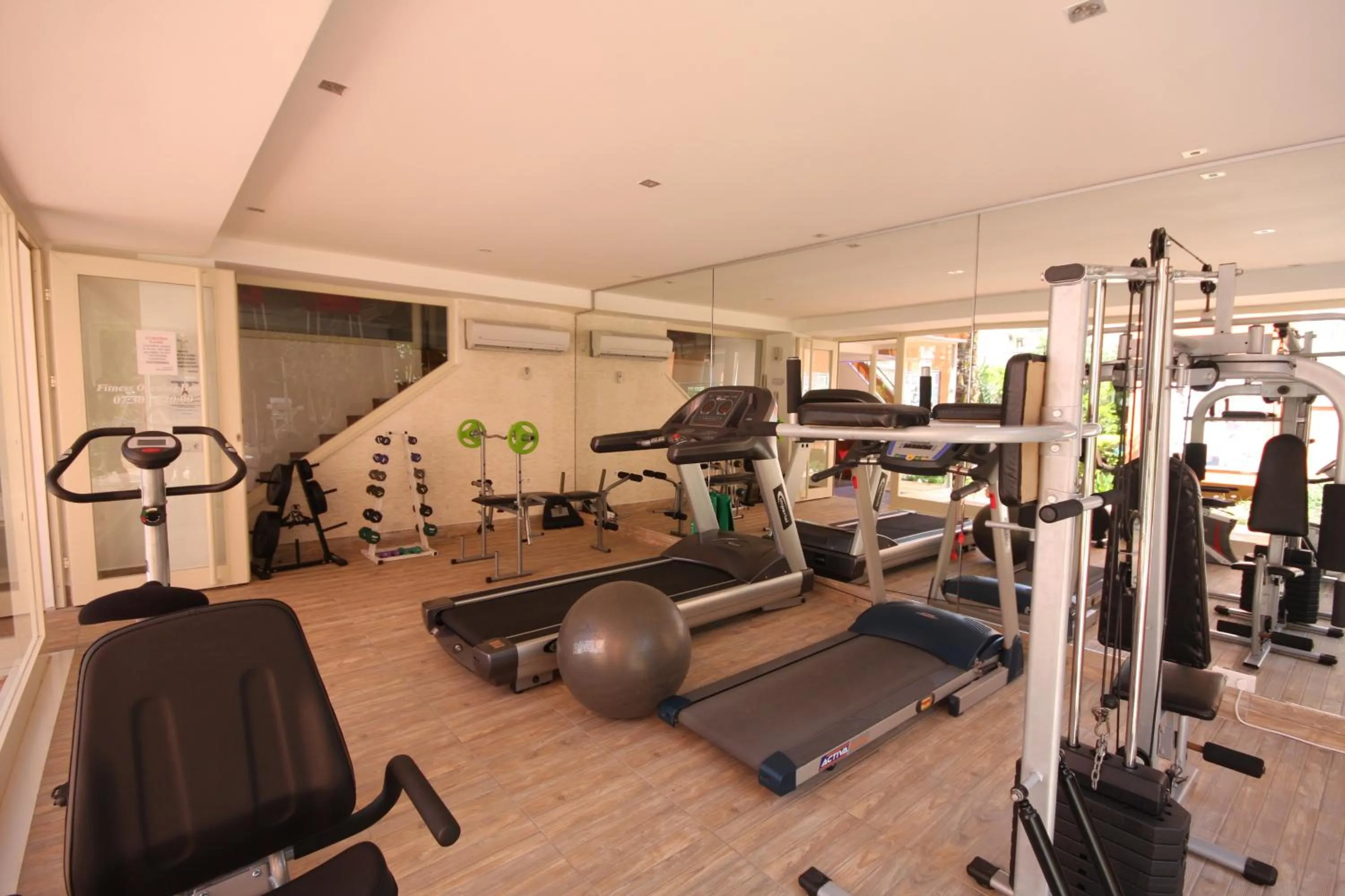 Fitness centre/facilities in Sunpark Garden Hotel
