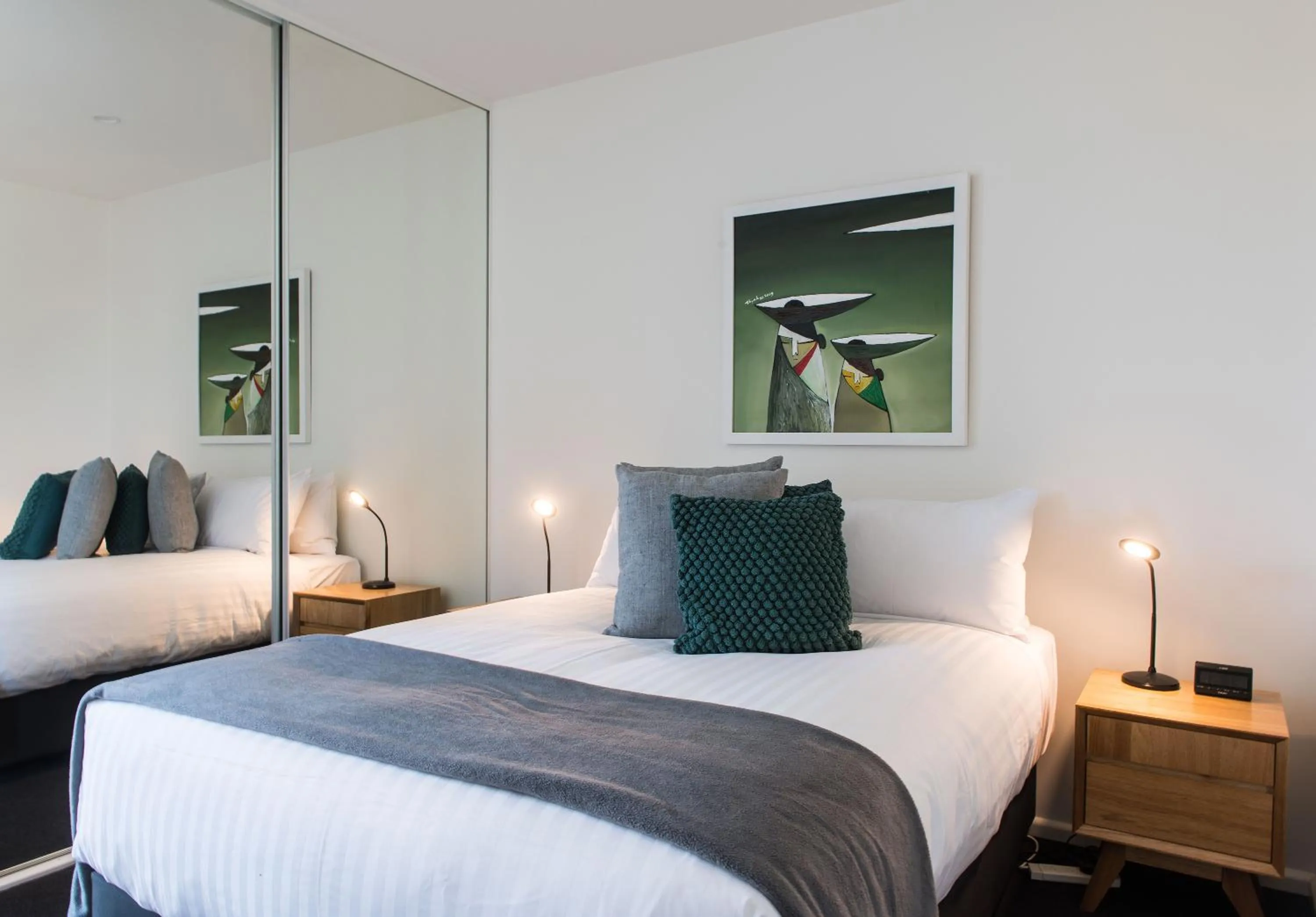 Bed in Sullivans Cove Apartments