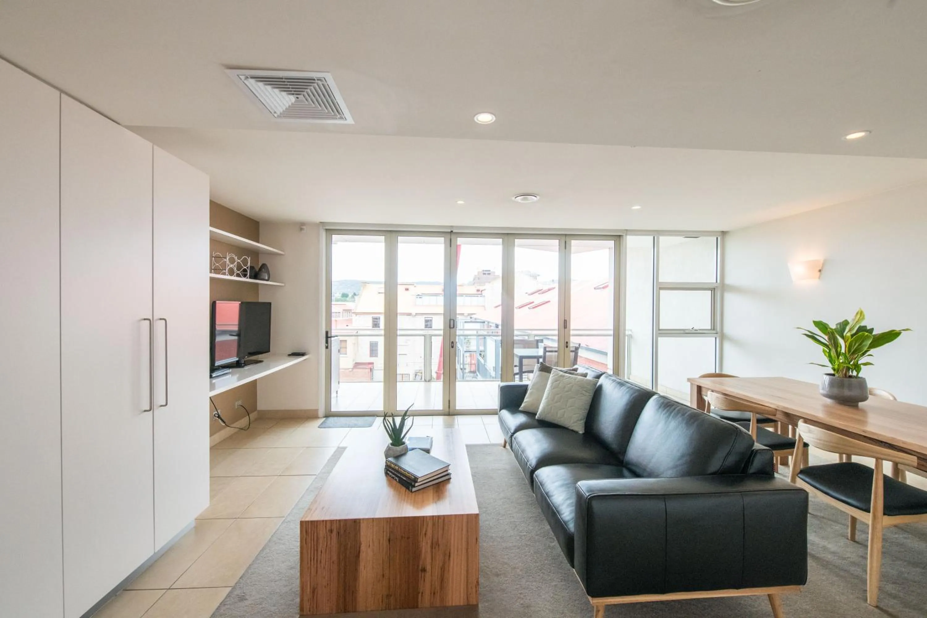 Sullivans Cove Apartments