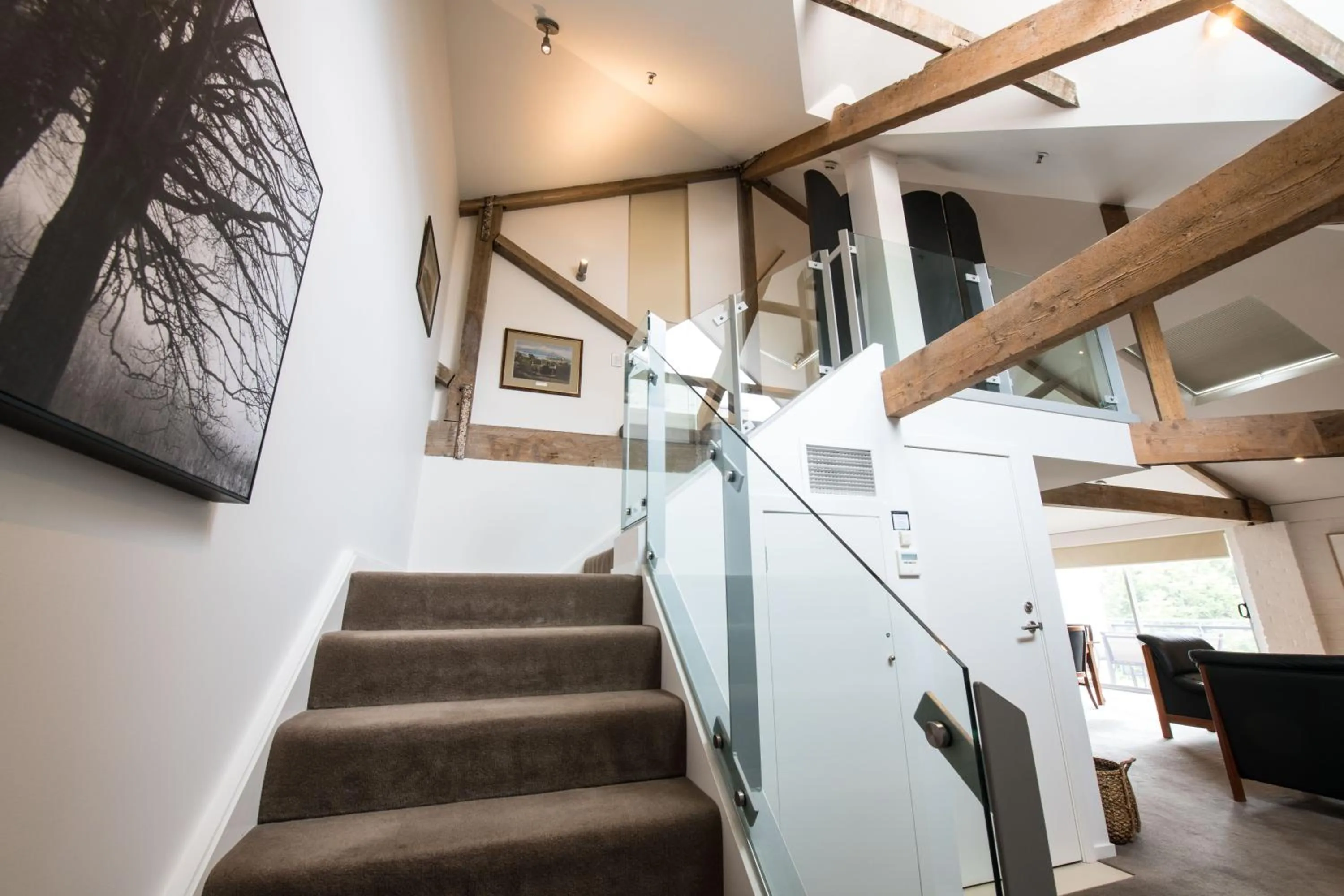 Sullivans Cove Apartments