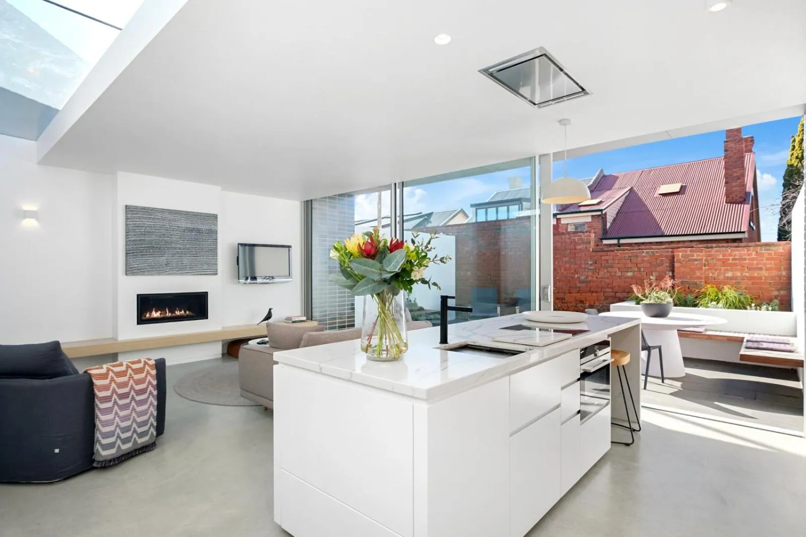 Sullivans Cove Apartments