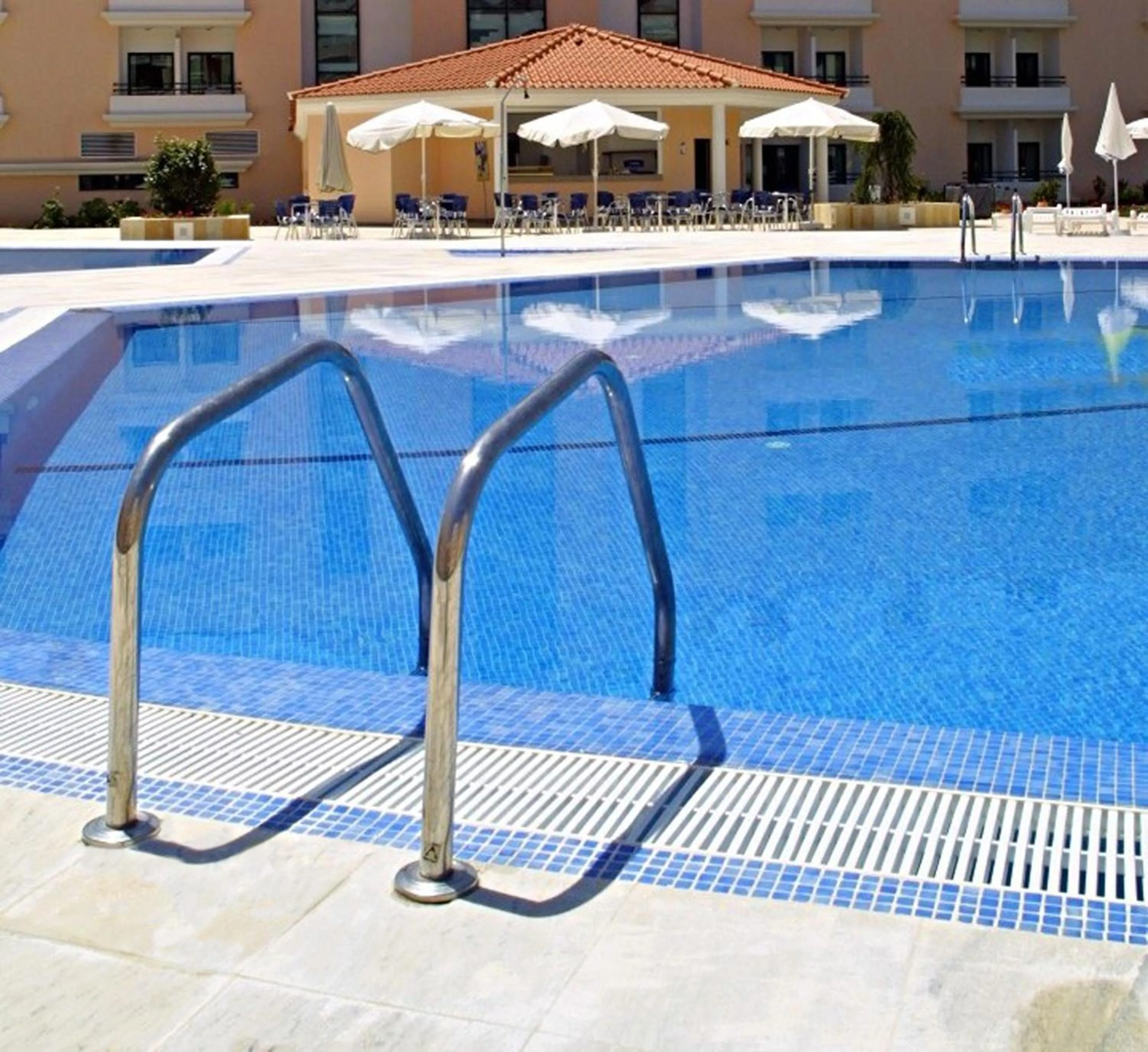 Swimming pool in Riviera Hotel