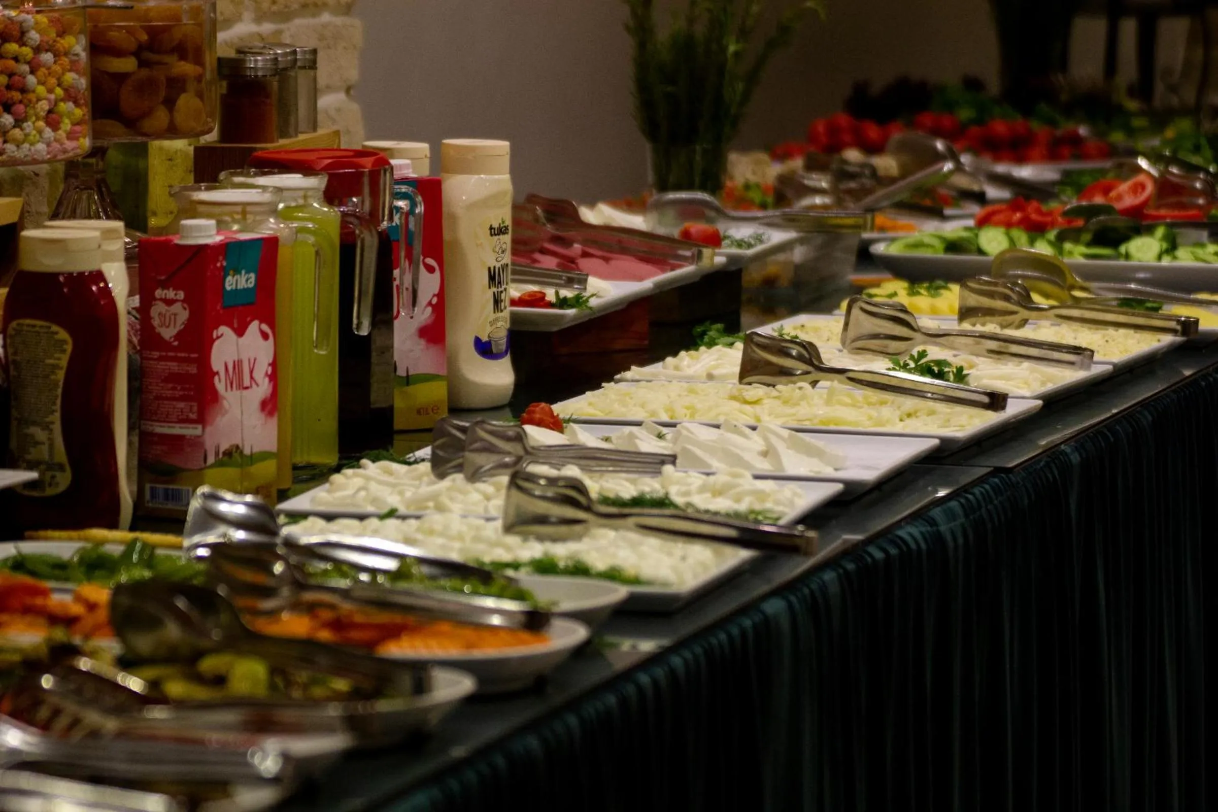 Buffet breakfast in Baykara Hotel