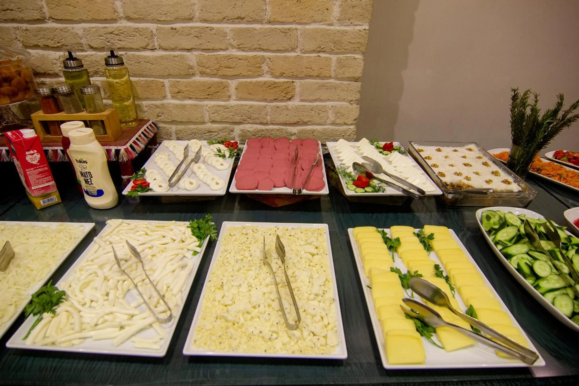 Buffet breakfast in Baykara Hotel