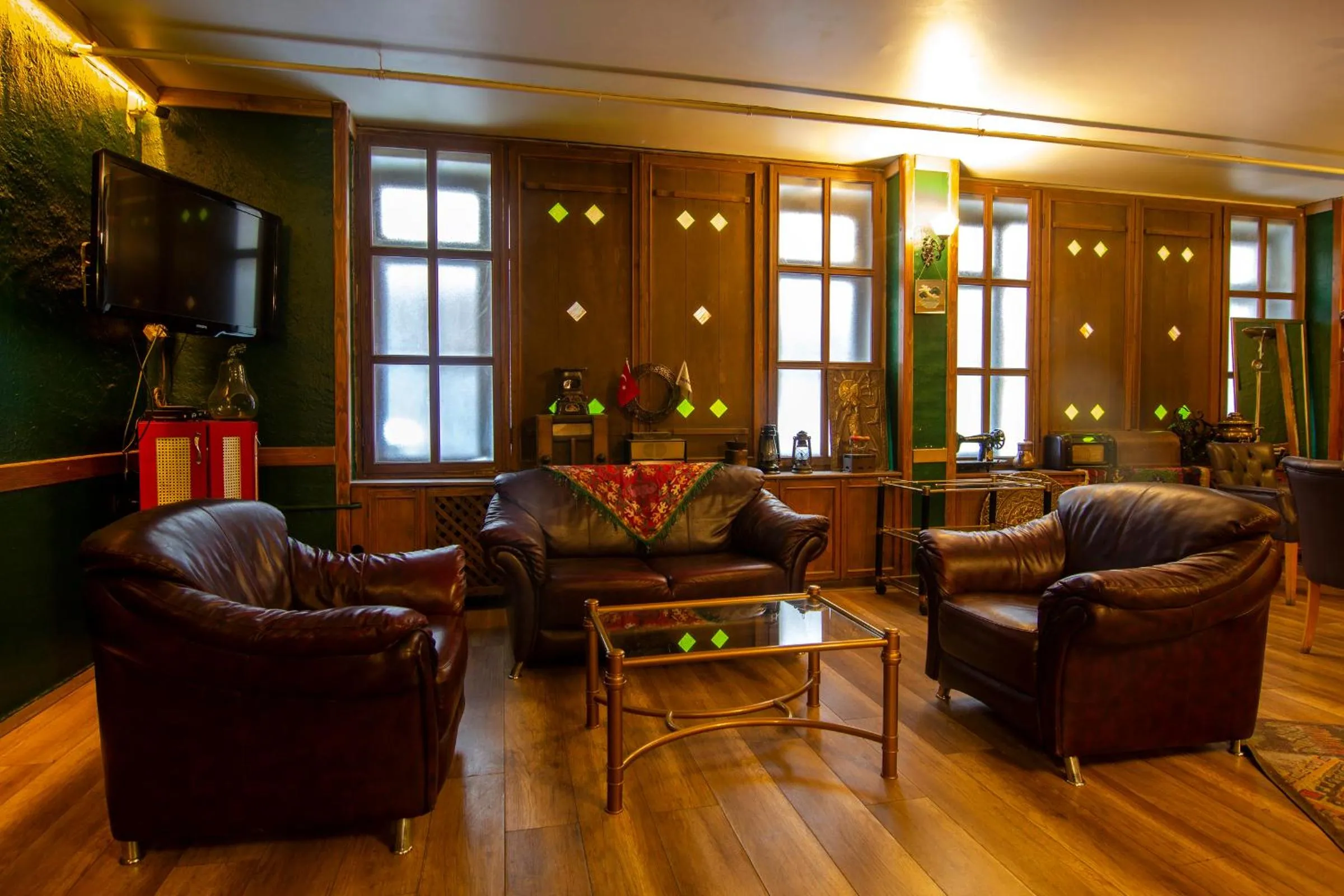 TV and multimedia in Baykara Hotel