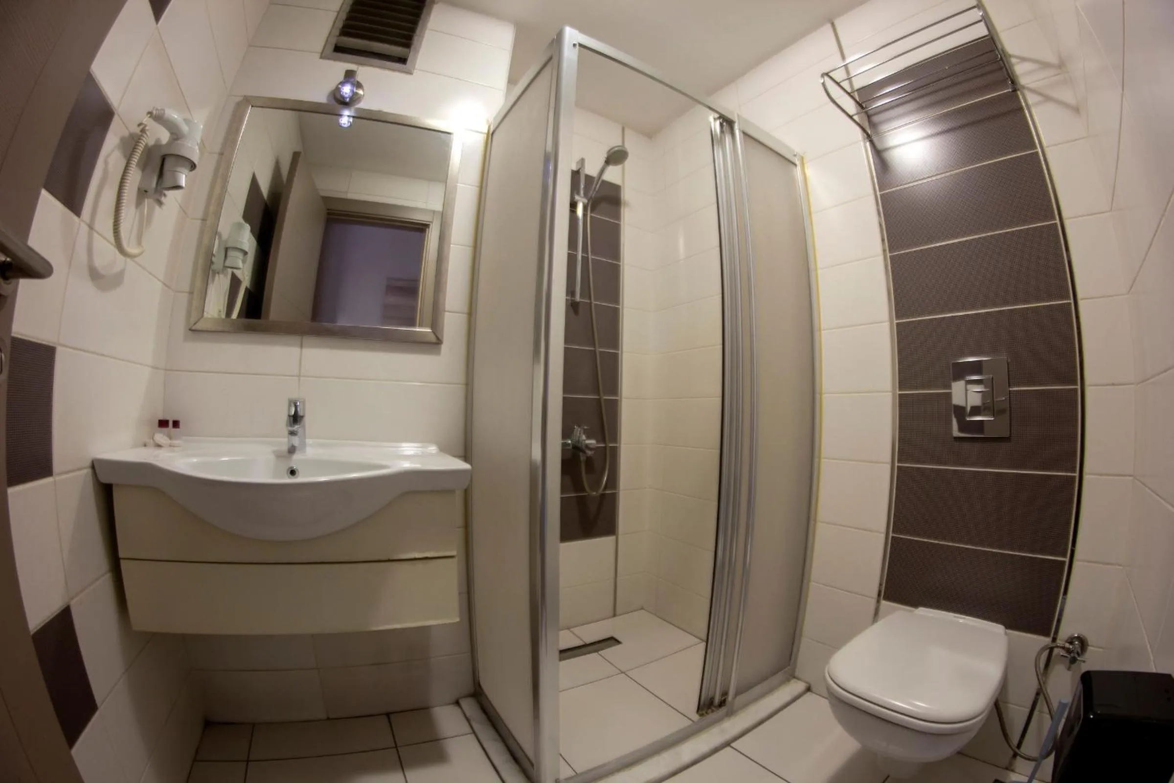 Shower in Baykara Hotel