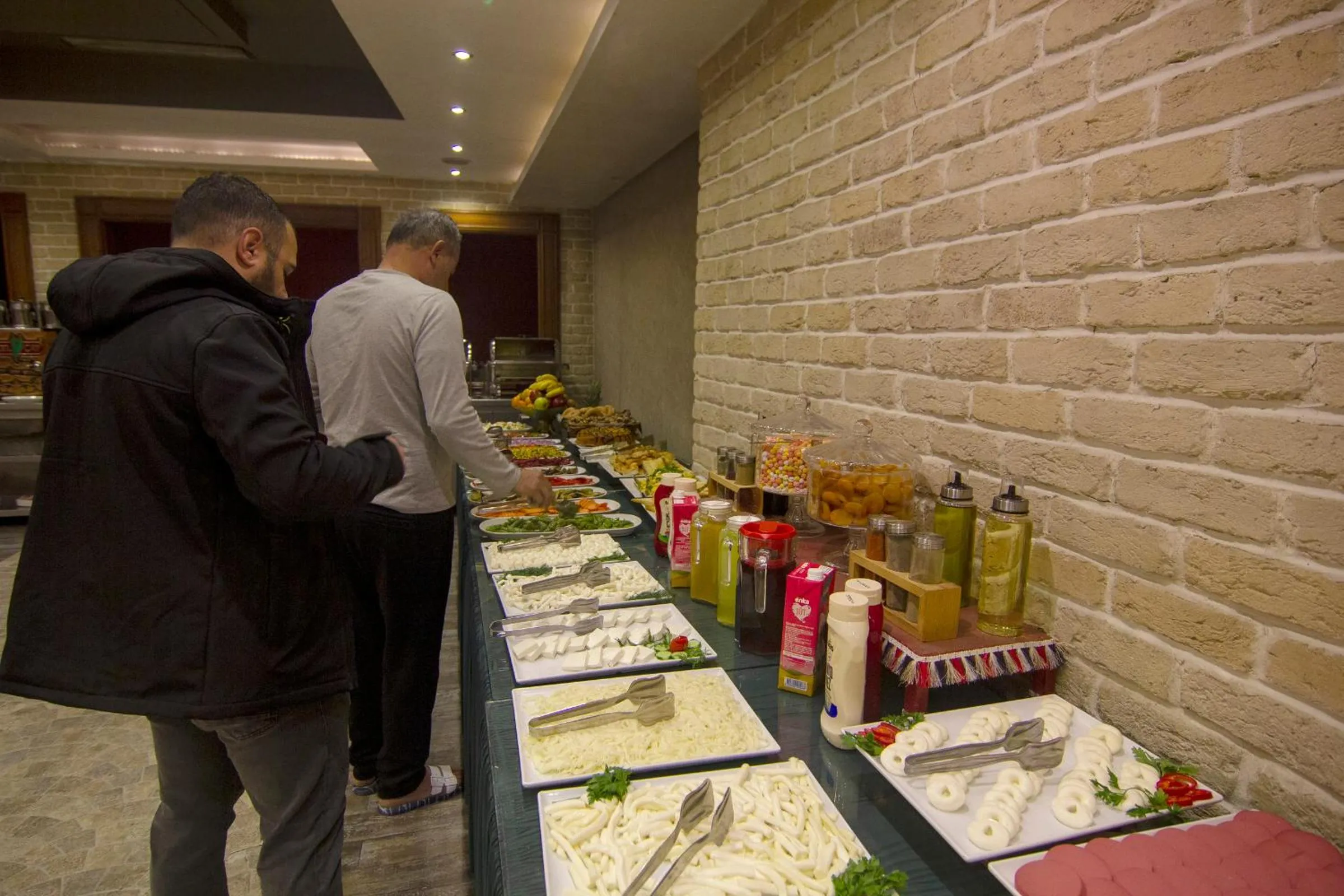 Buffet breakfast in Baykara Hotel