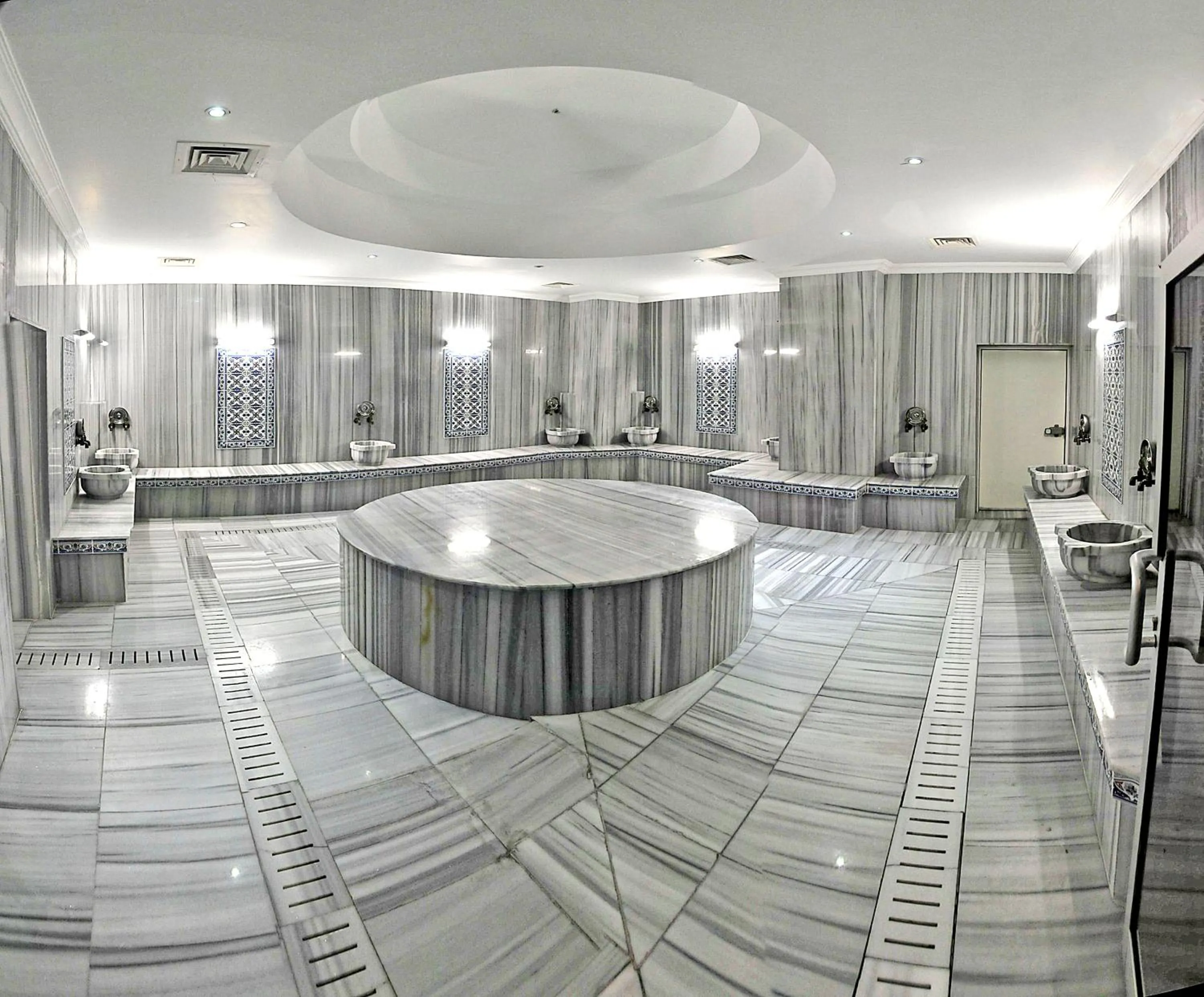 Sauna in Ozpark Hotel