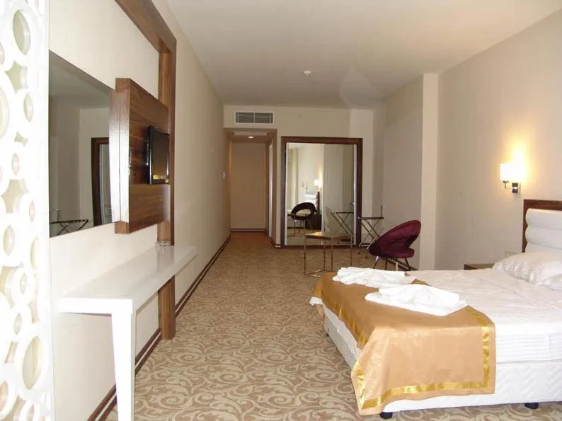 Bed in Ozpark Hotel