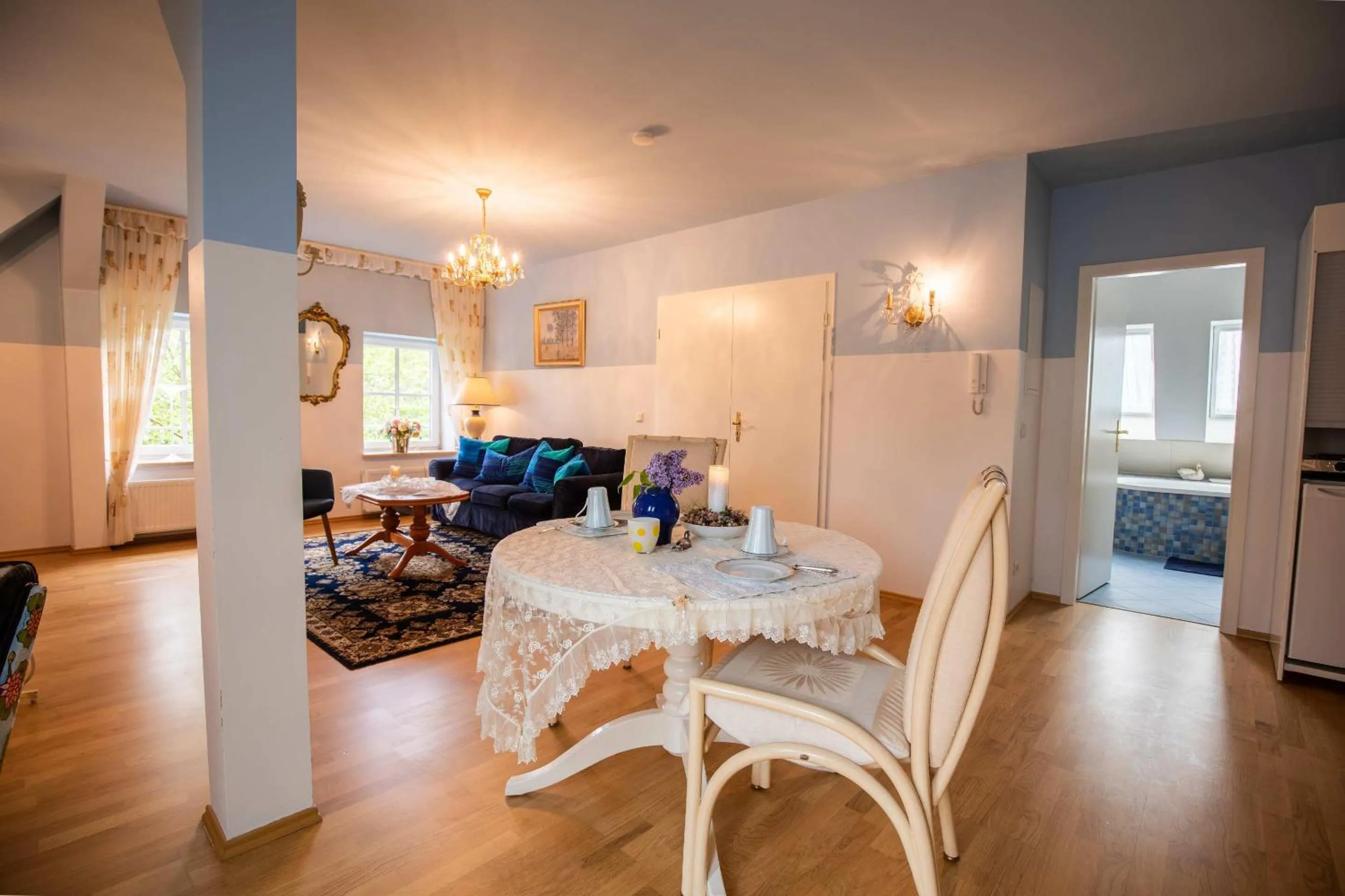 Bedroom, Dining Area in Kräuter & Märchen - Apartments