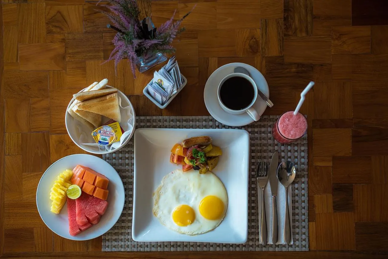 Breakfast in Padmasari Resort Lovina