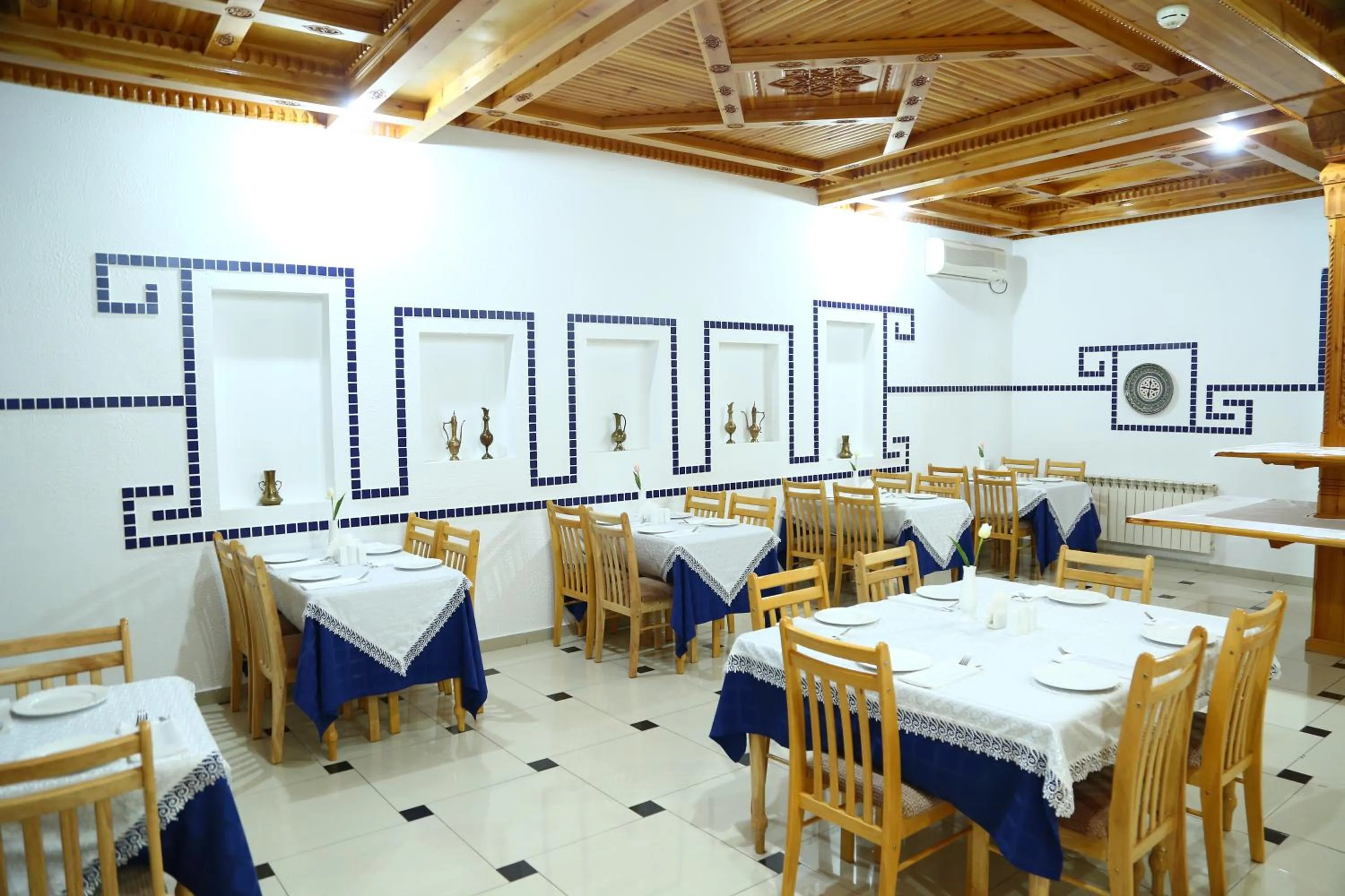 Restaurant/places to eat in Malika Prime Hotel