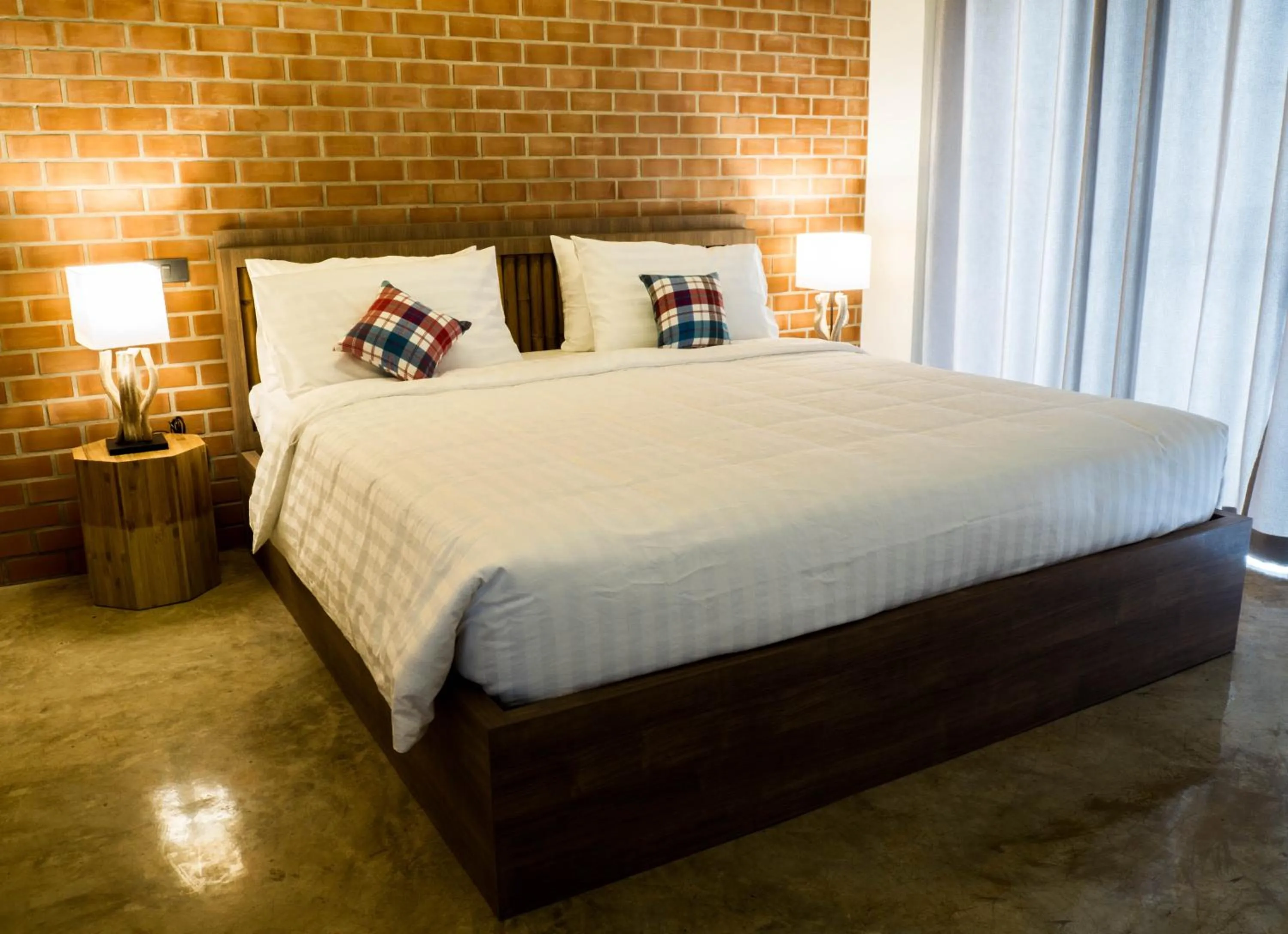 Bed in Luck Esan Loft