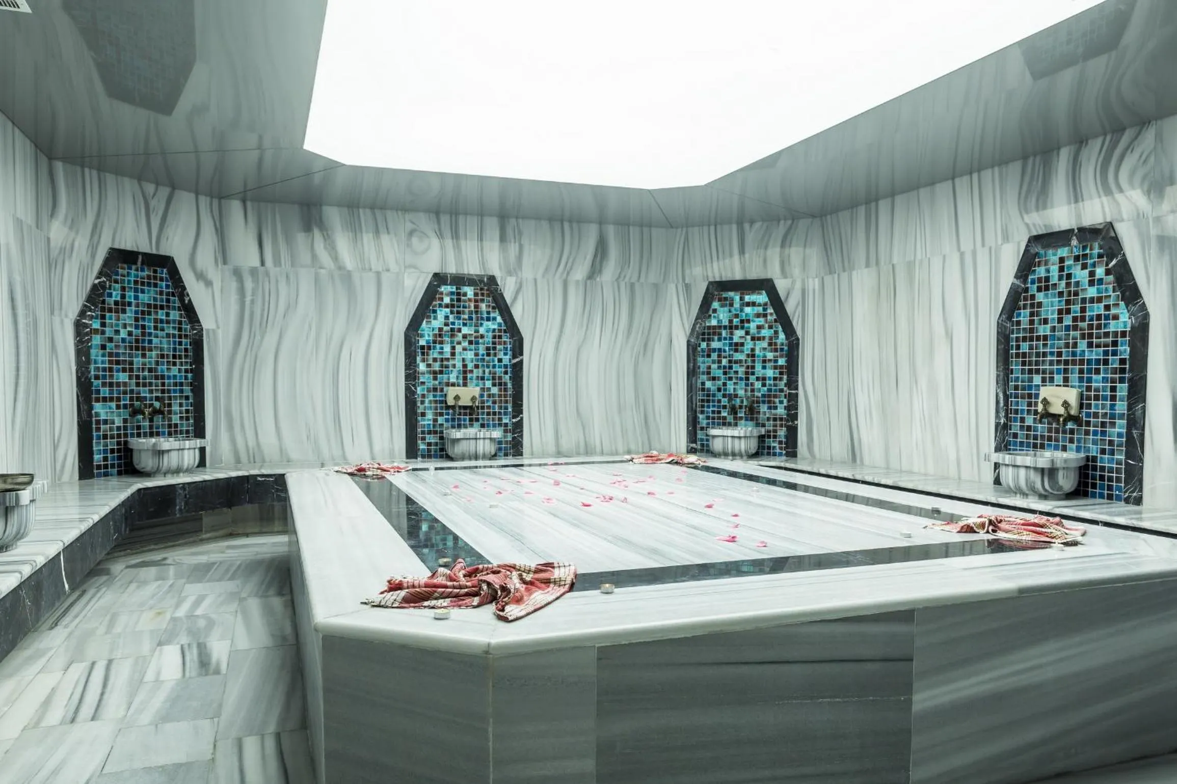 Hot Spring Bath in Grand Pasa Hotel