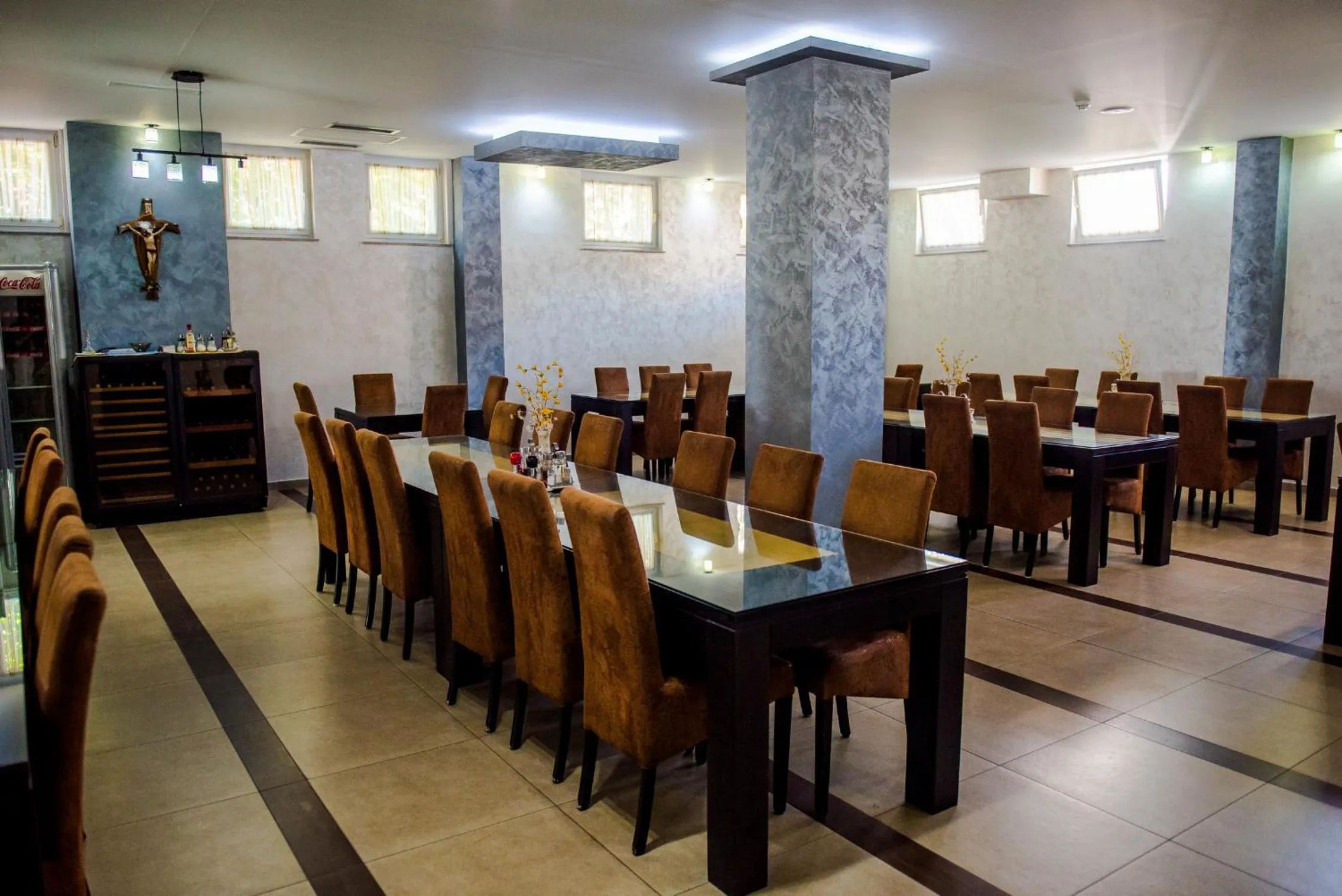 Restaurant/places to eat in Hotel Villa Monako