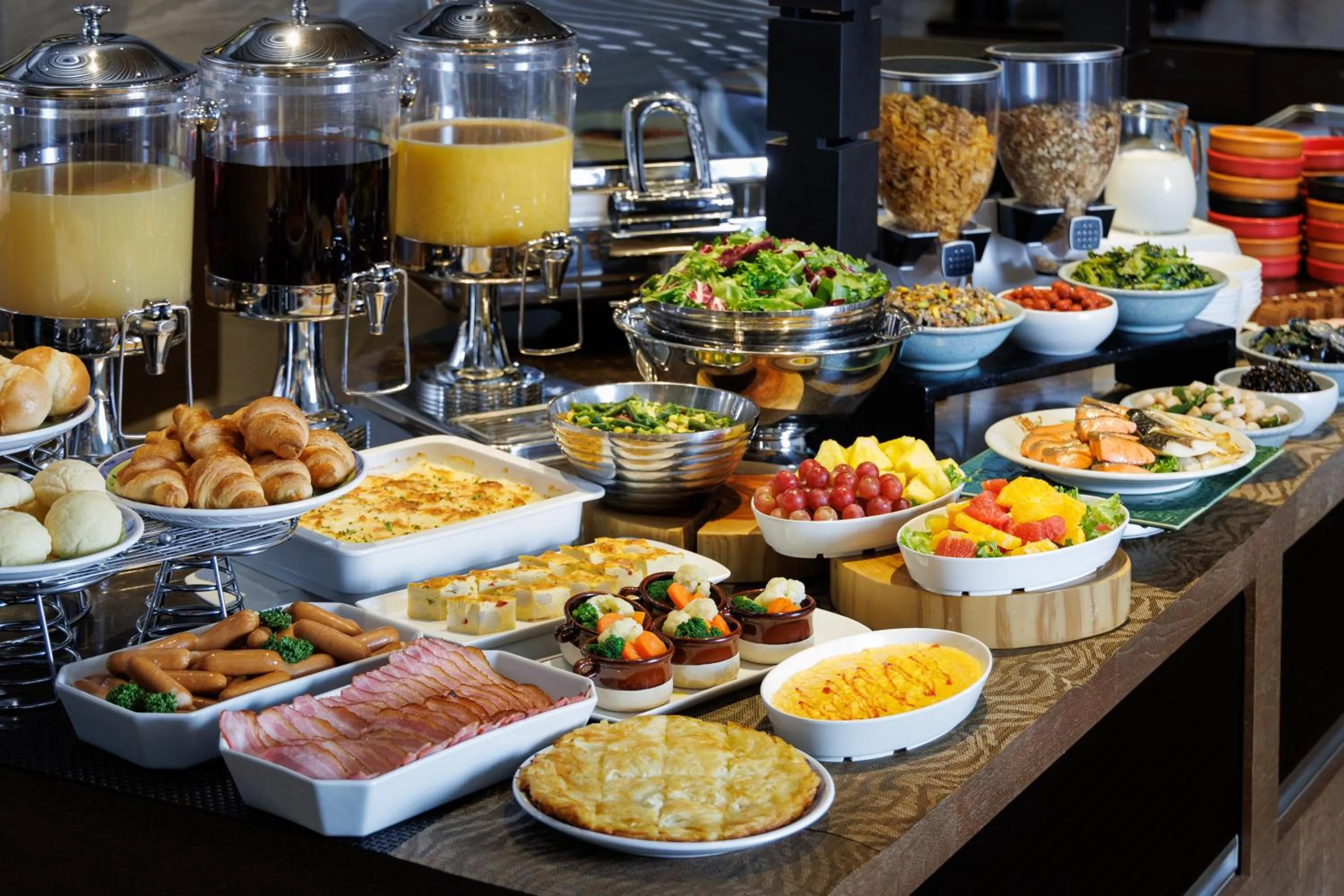 Buffet breakfast in remm Tokyo Kyobashi