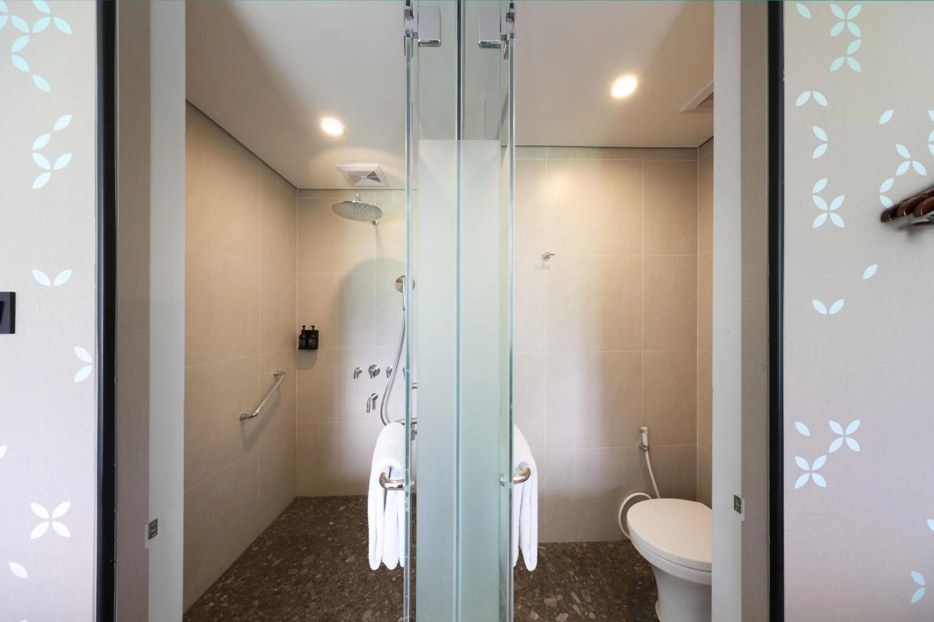 Bathroom in Hotel Santika Premiere Garut