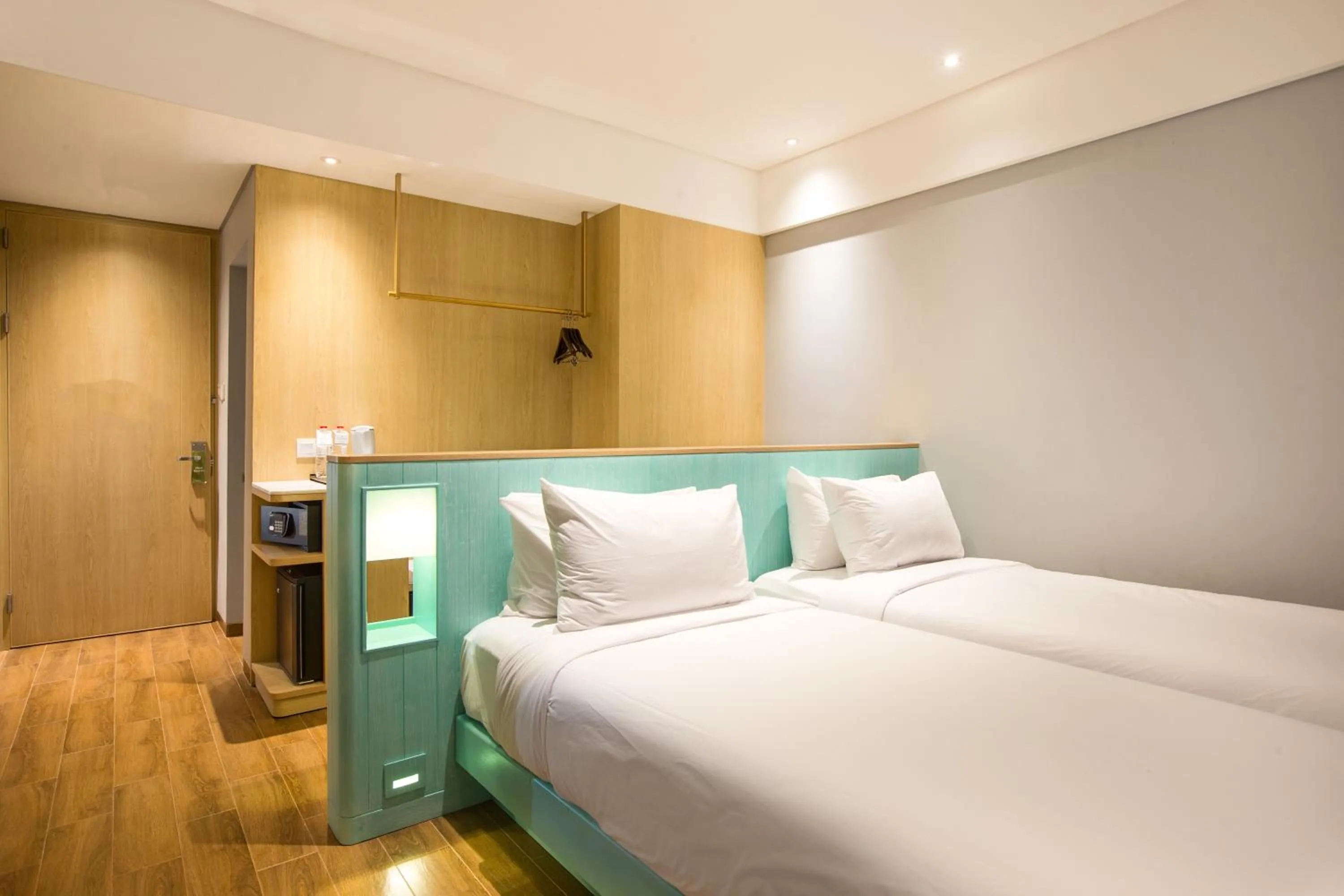 Bedroom, Bed in Hotel Santika Premiere Garut