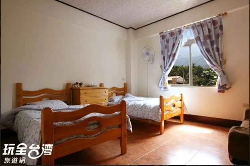 Twin Room in Dongguang Zhixing Homestay