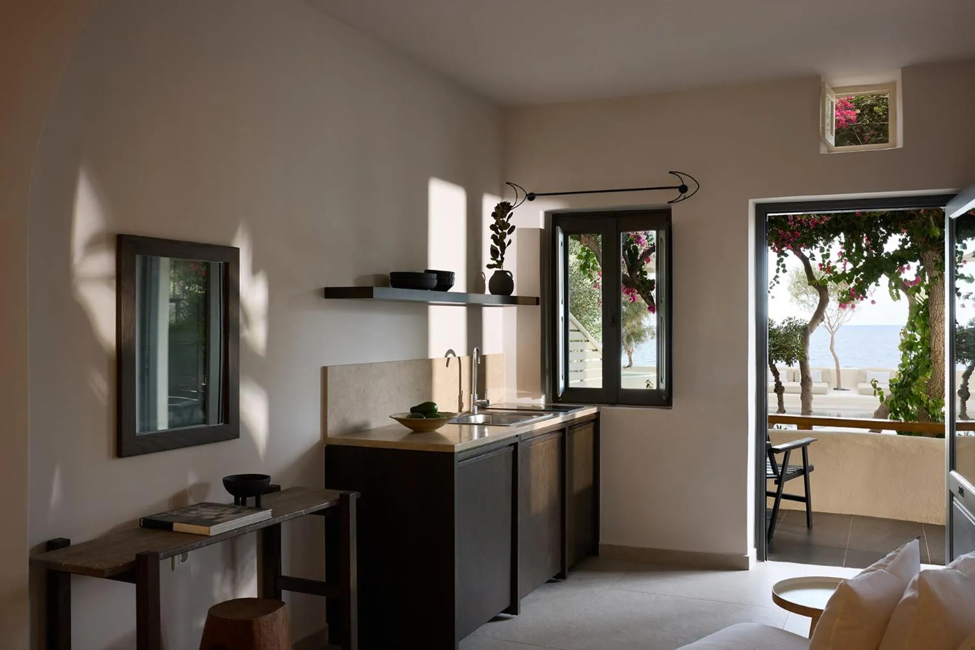 Kitchen or kitchenette in Bellonias Villas