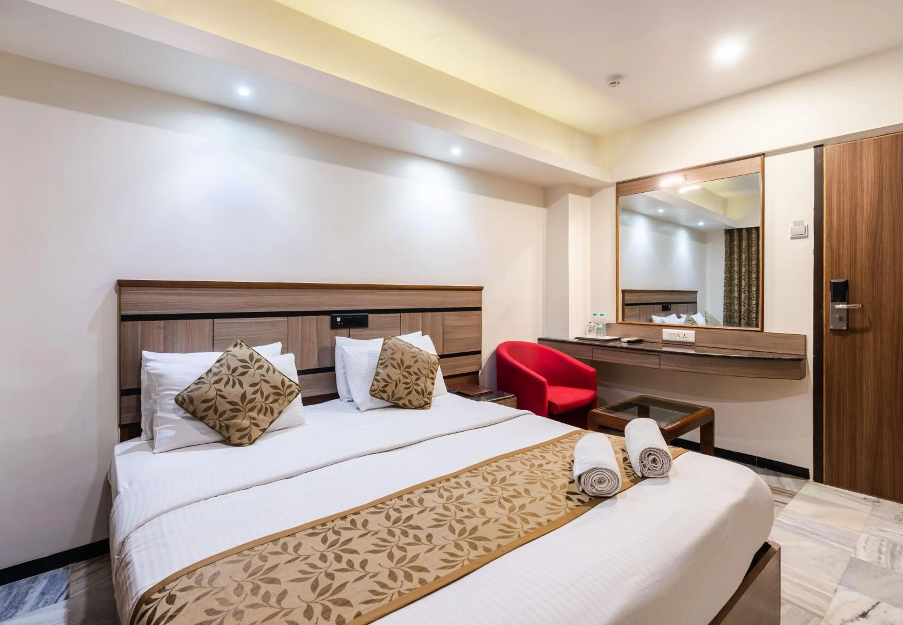Bedroom, Bed in Hotel Avon Ruby Dadar