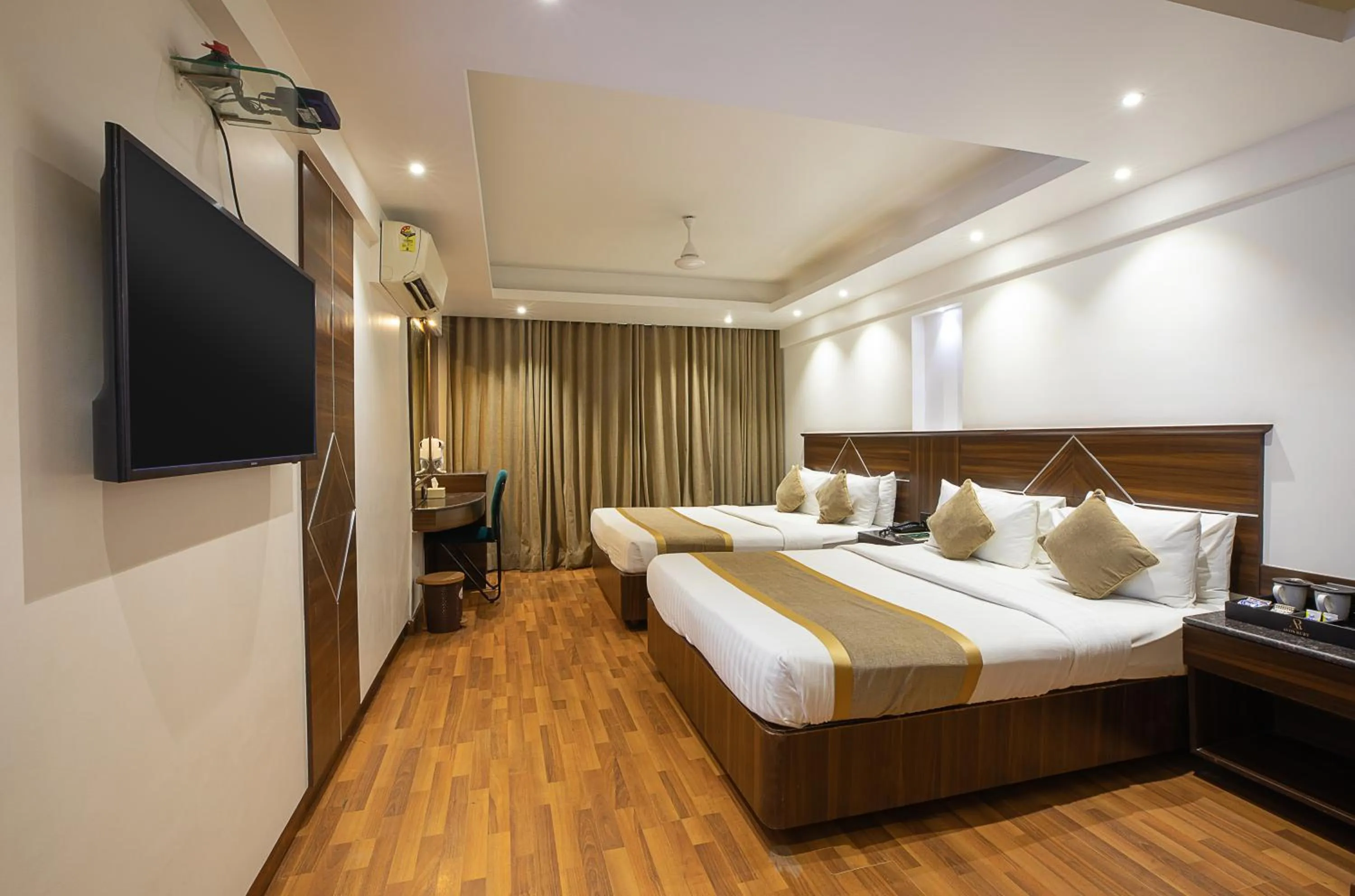 Bedroom, Bed in Hotel Avon Ruby Dadar