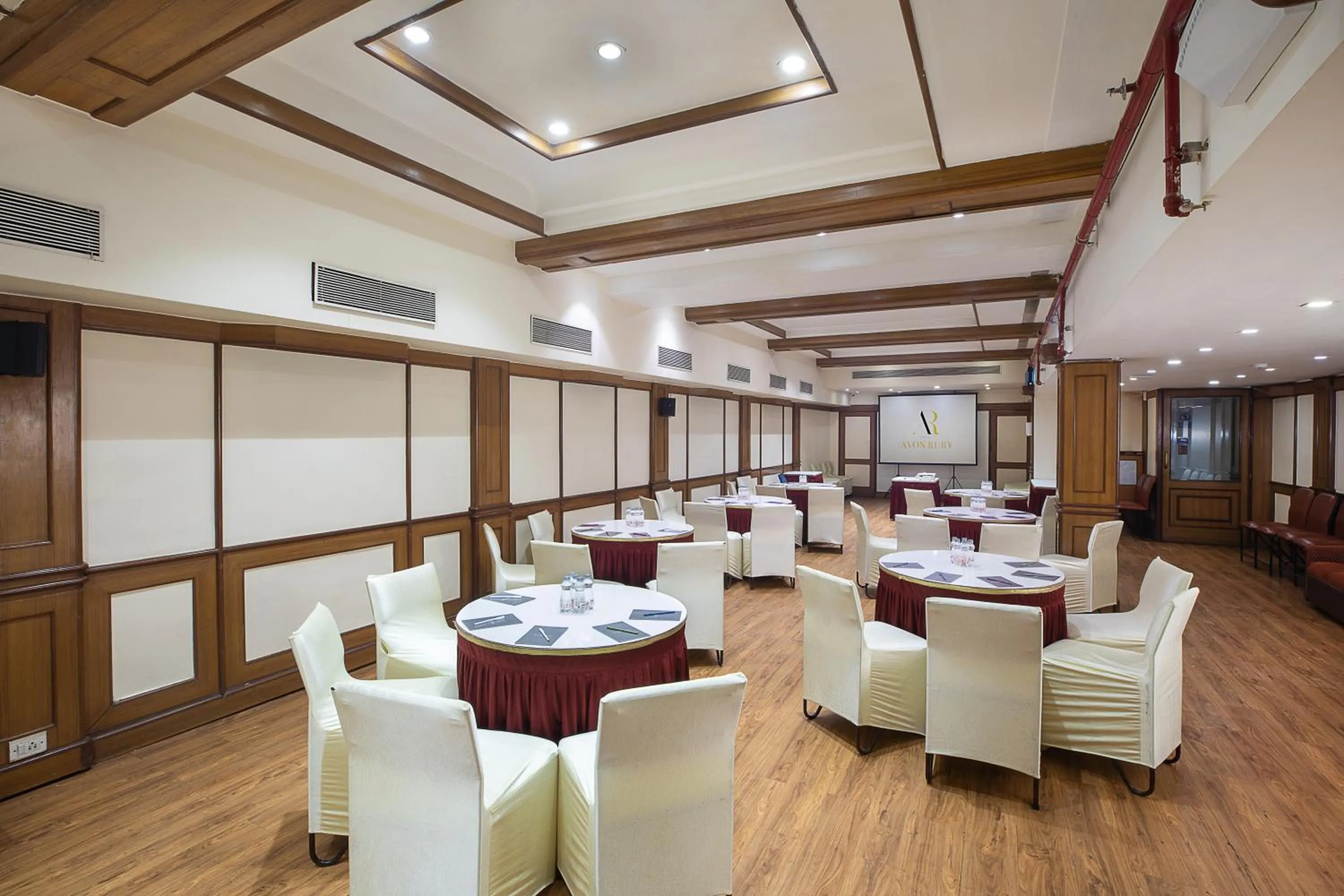 Banquet/Function facilities in Hotel Avon Ruby Dadar