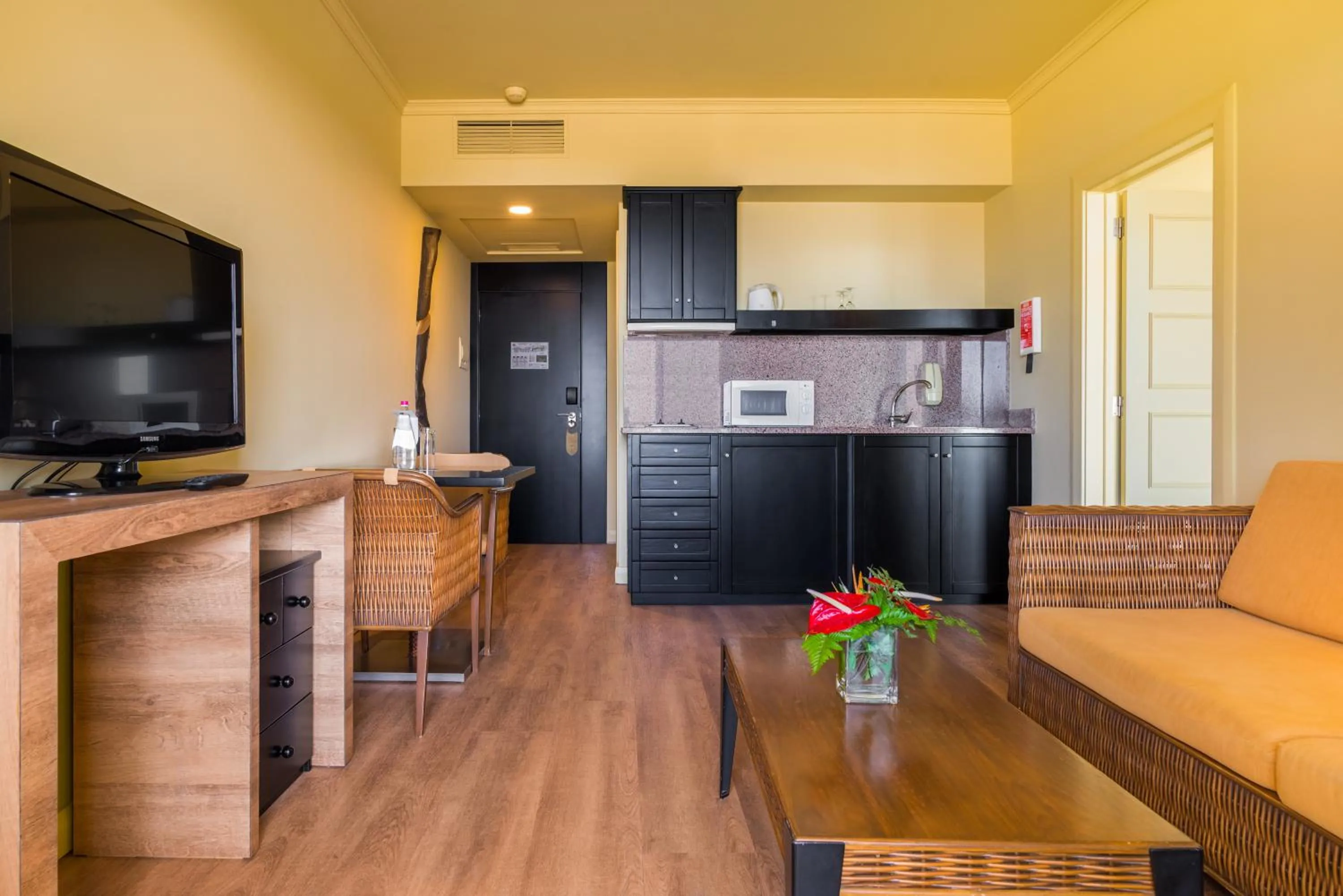 TV and multimedia in Calheta Beach - All-inclusive - Savoy Signature