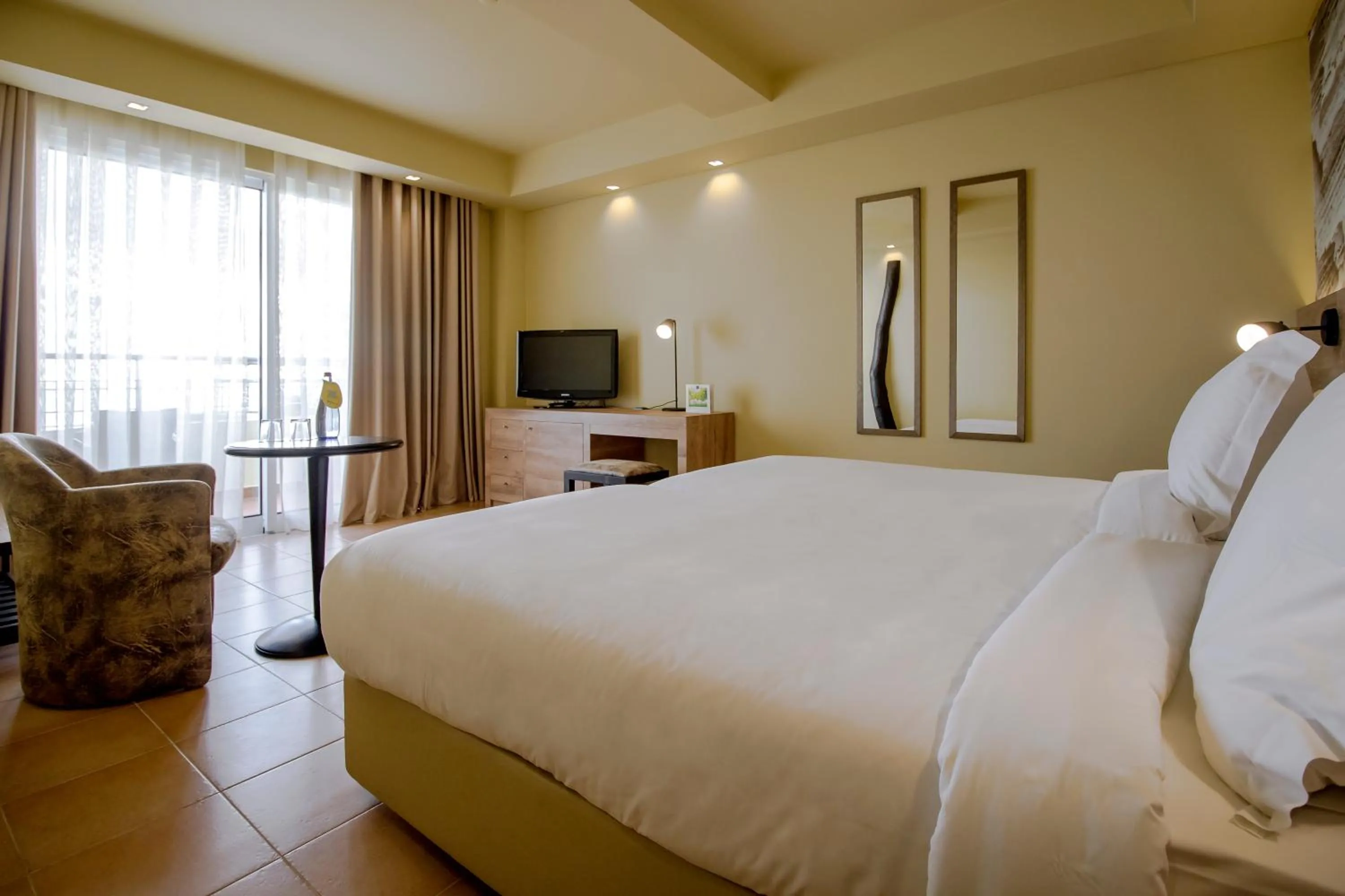 Bedroom, Bed in Calheta Beach - All-inclusive - Savoy Signature