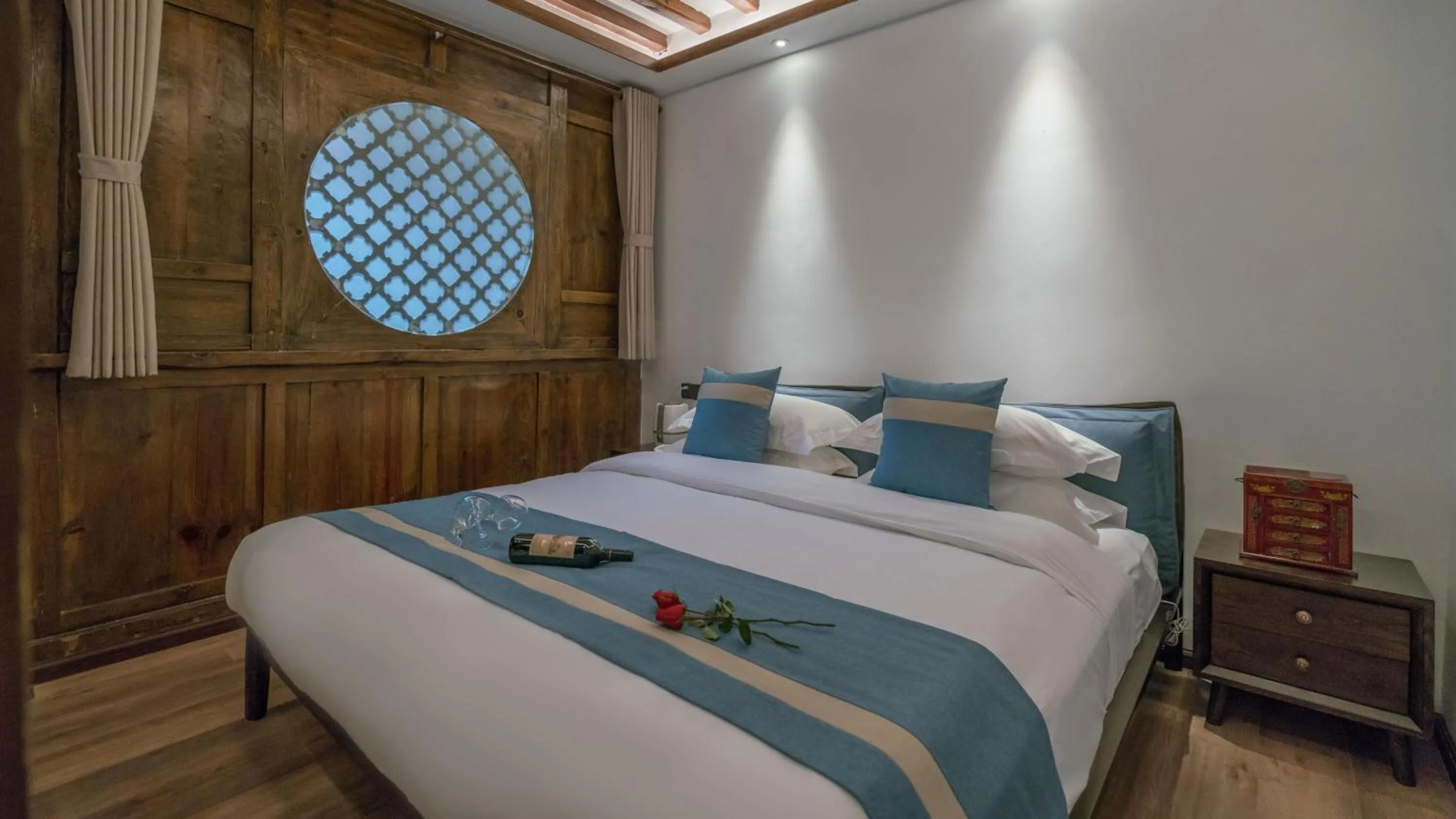 Bed in Artistic-Suite