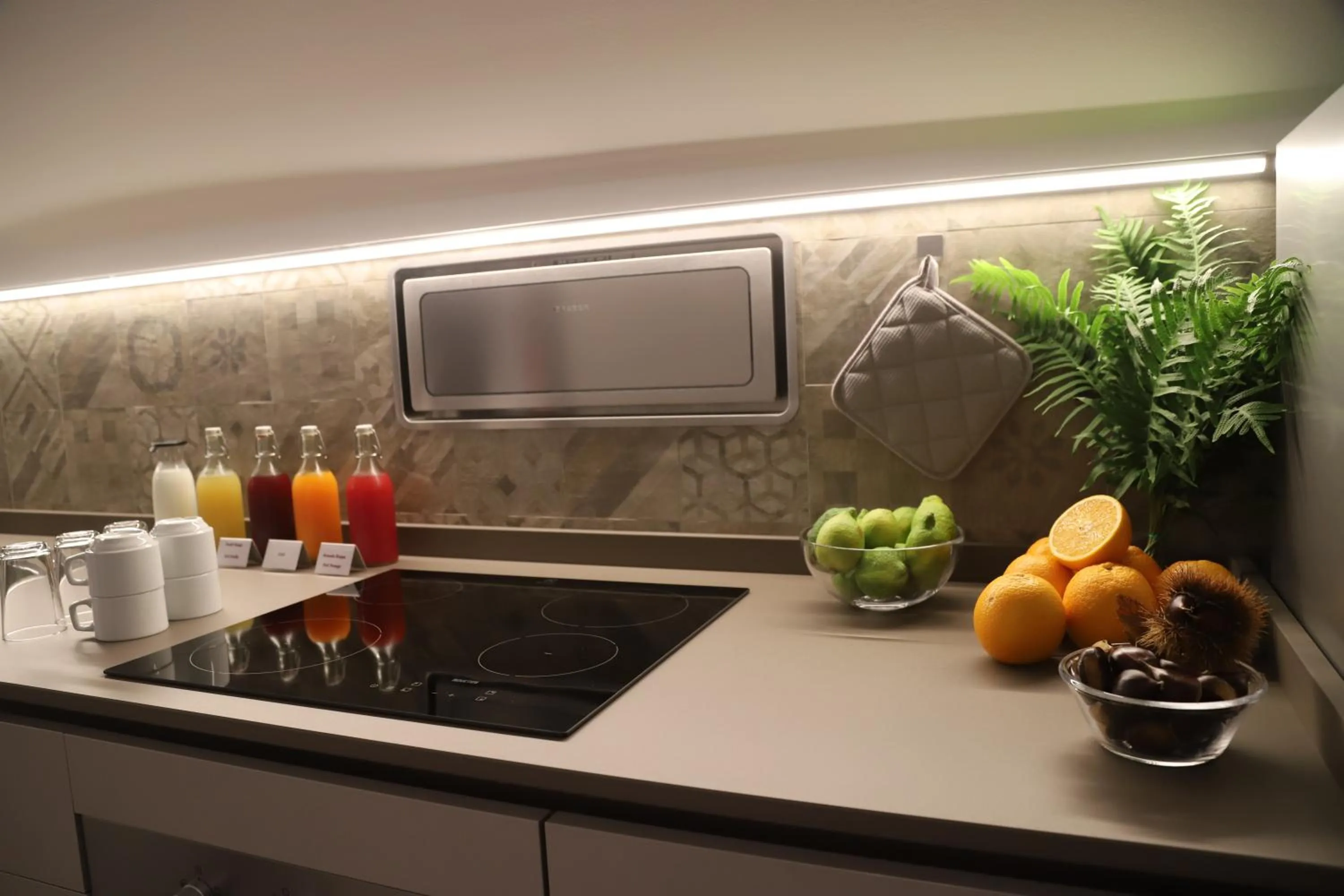 Food and drinks in Etna Sunrise b&b