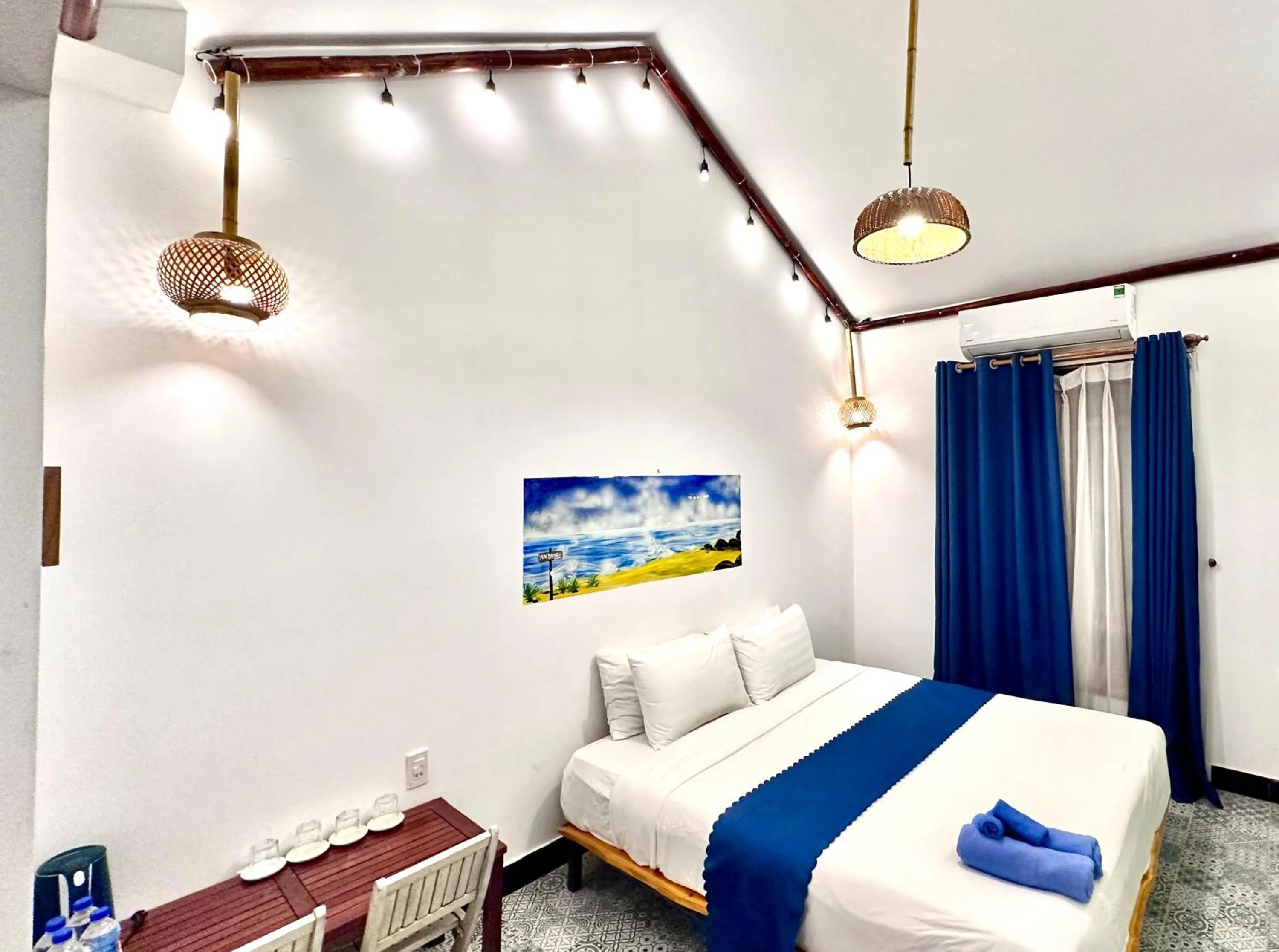 Bed in La Belle An Bang Seaside Hideaway