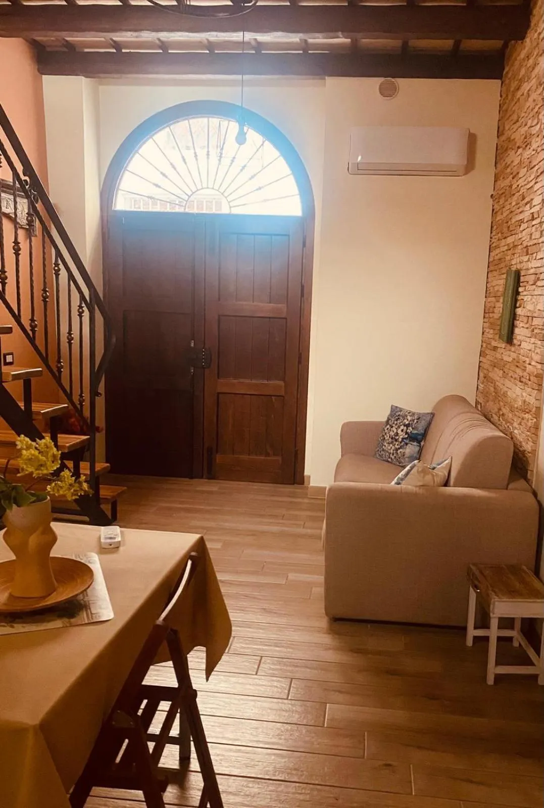 Facade/entrance in Isolabella